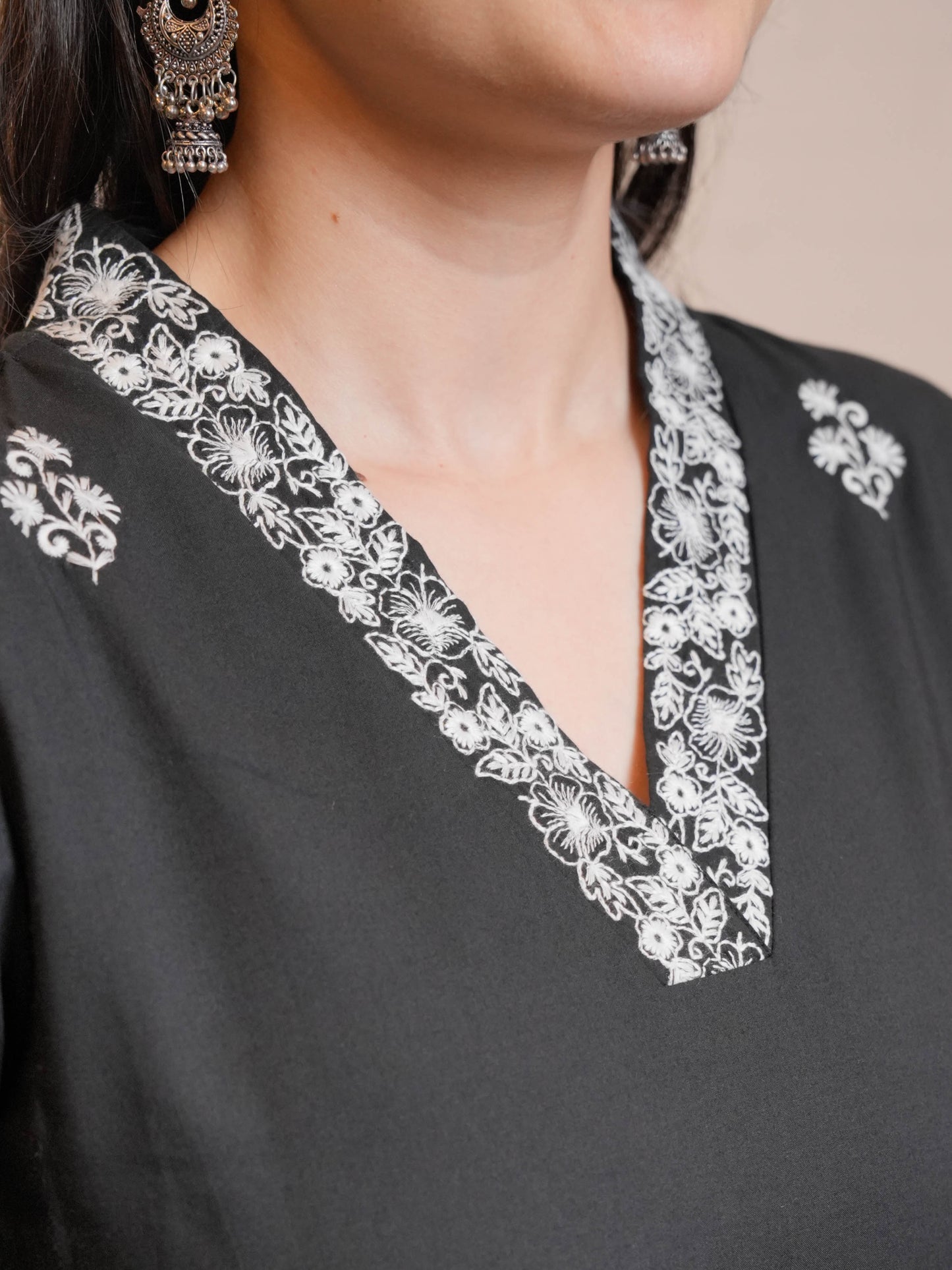Embroidered Soft Cotton Solid Straight Black Kurta