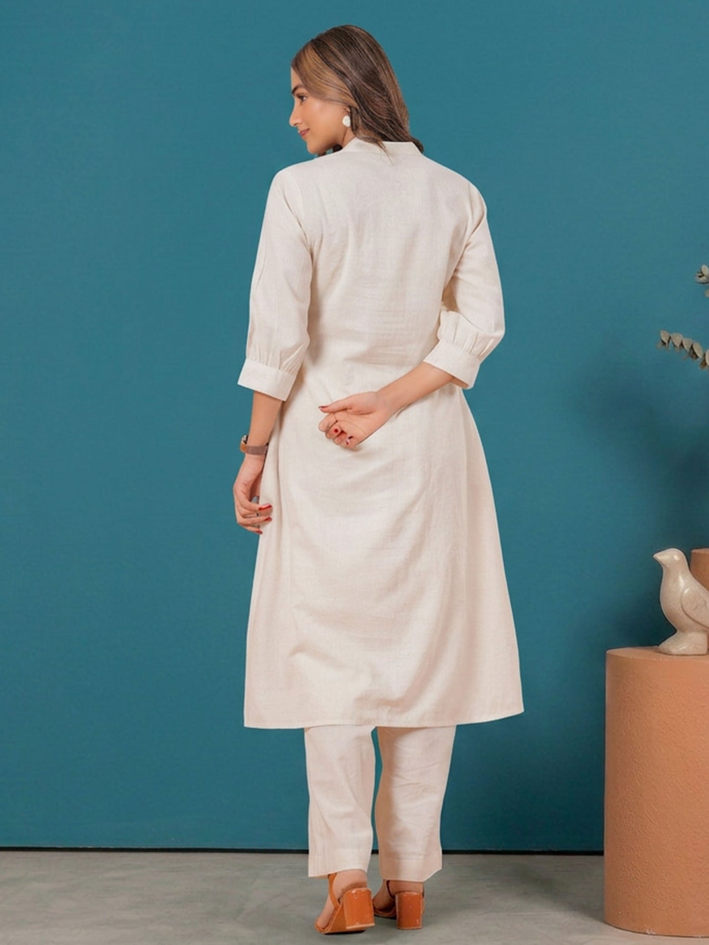 Embroidered Linen Cotton Solid A-line Off White Kurta