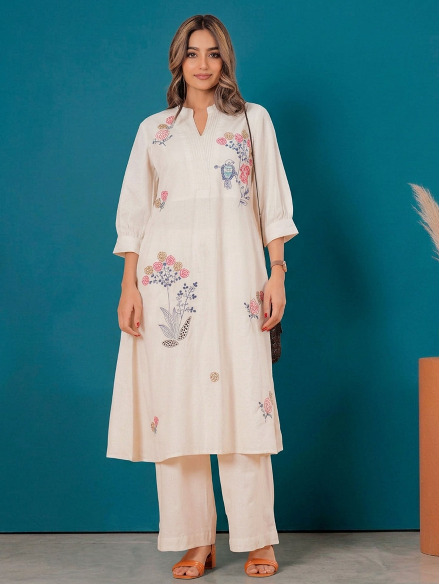 Embroidered Linen Cotton Solid A-line Off White Kurta