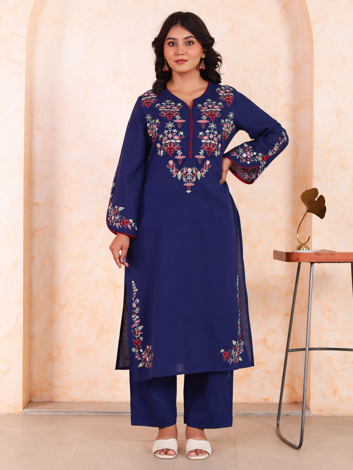 Embroidered Linen cotton Solid Straight Blue Kurta