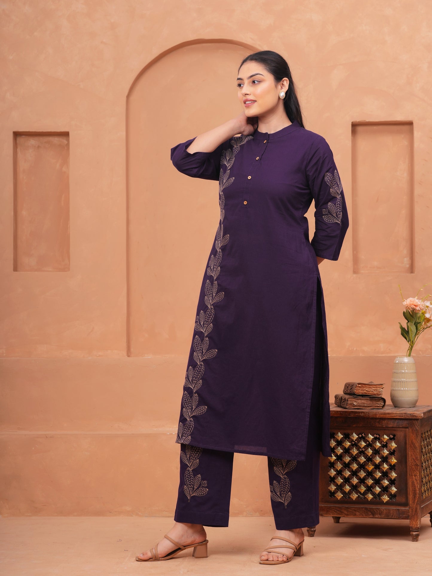 Embroidered Soft Cotton Solid Straight Violet Kurta