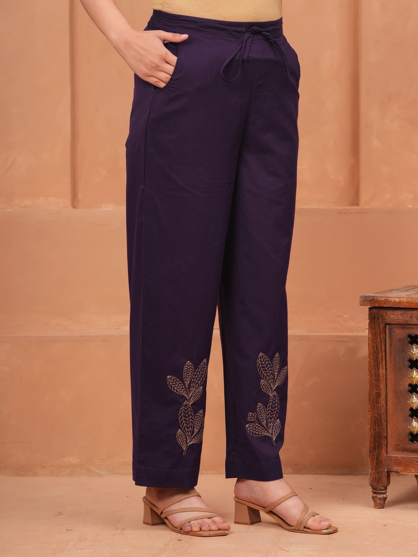 Embroidered Soft Cotton Solid Straight Violet Kurta