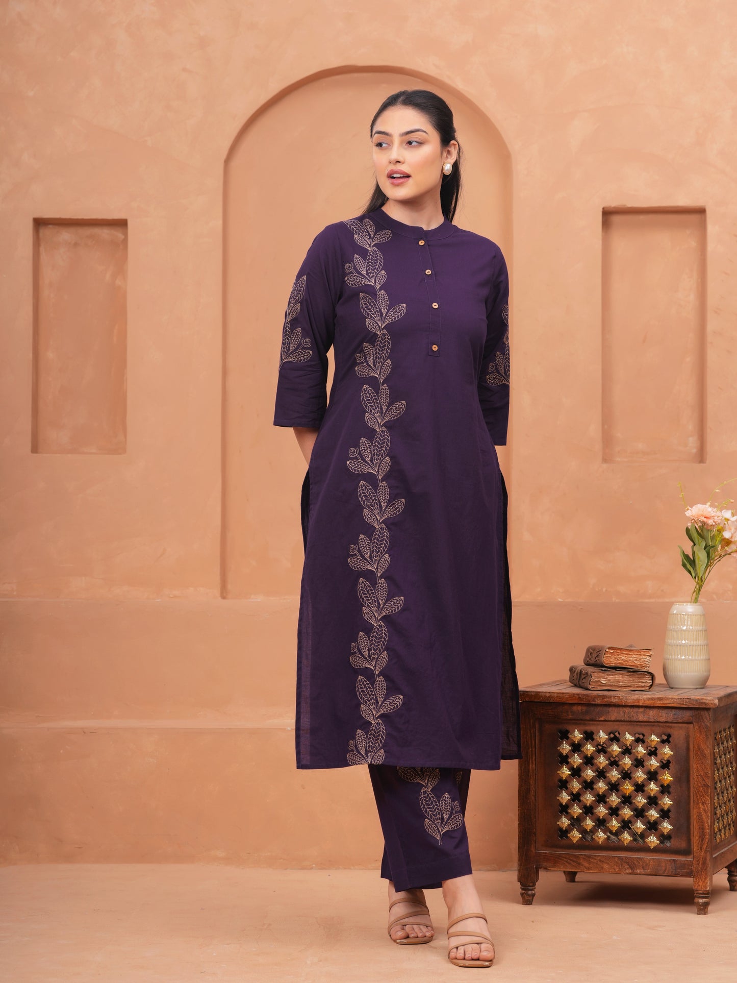 Embroidered Soft Cotton Solid Straight Violet Kurta
