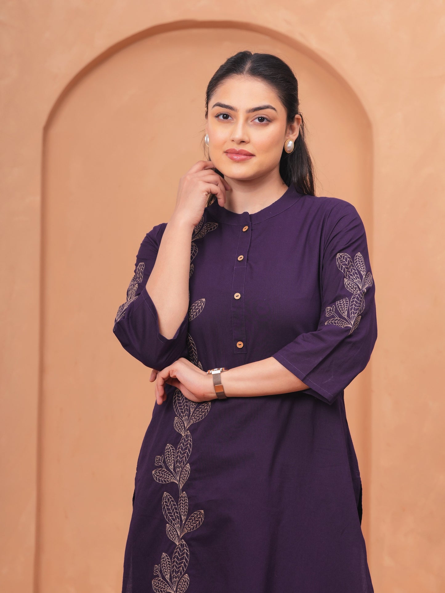 Embroidered Soft Cotton Solid Straight Violet Kurta
