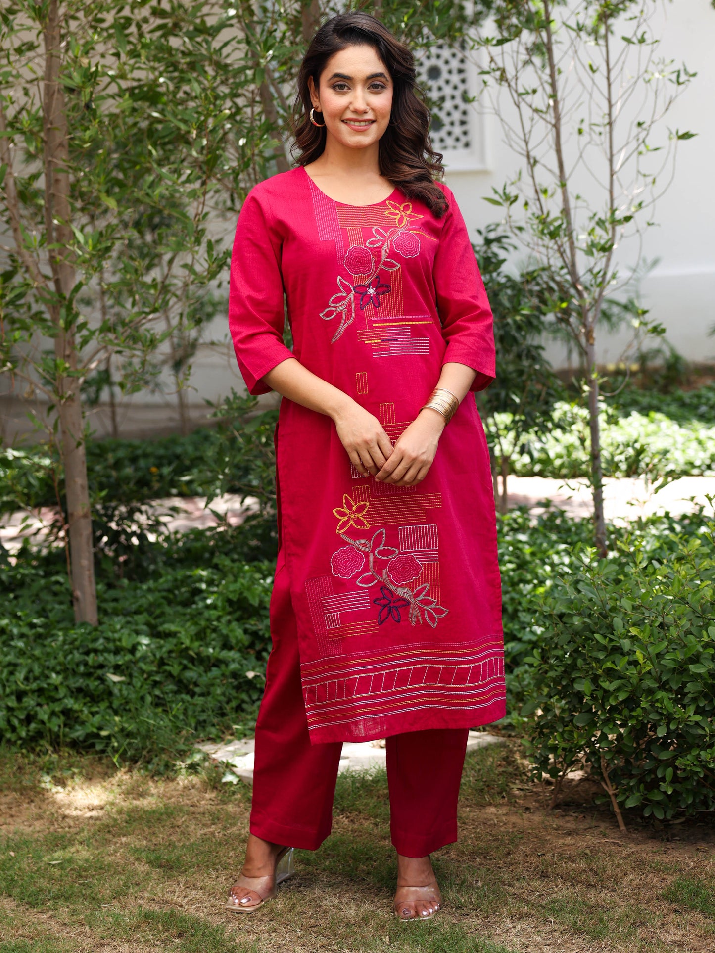 Embroidered Slub cotton Solid Straight Dark Pink Kurta