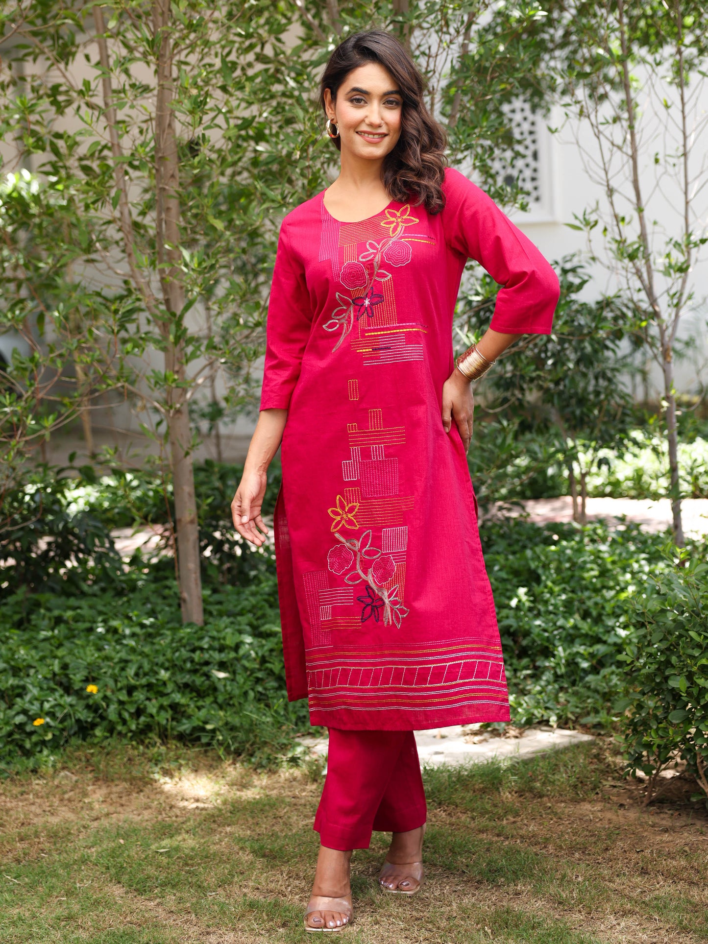Embroidered Slub cotton Solid Straight Dark Pink Kurta