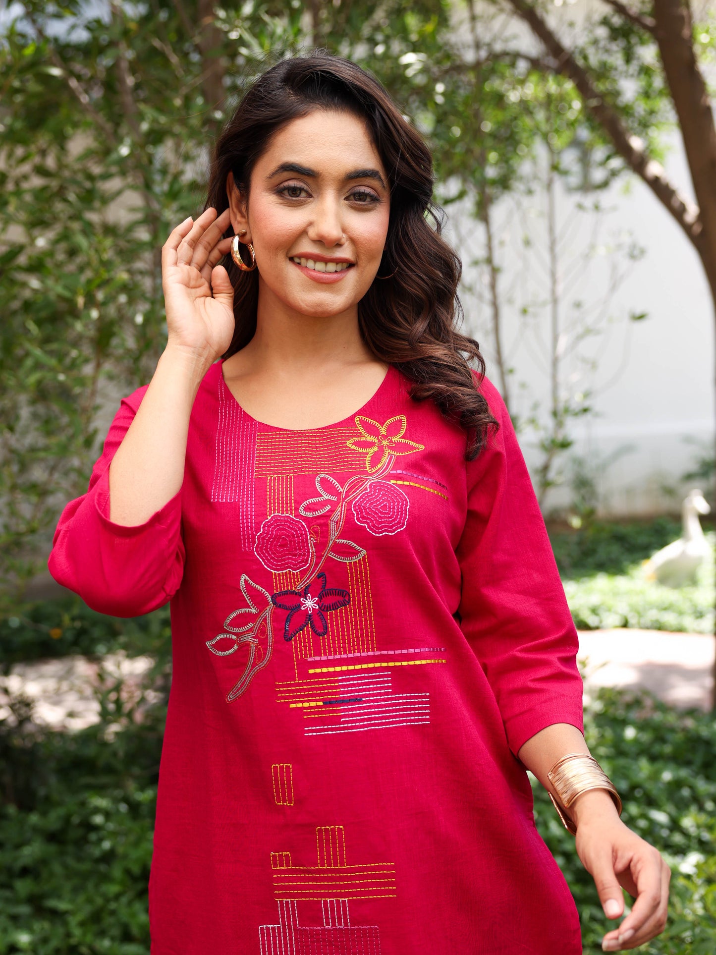 Embroidered Slub cotton Solid Straight Dark Pink Kurta