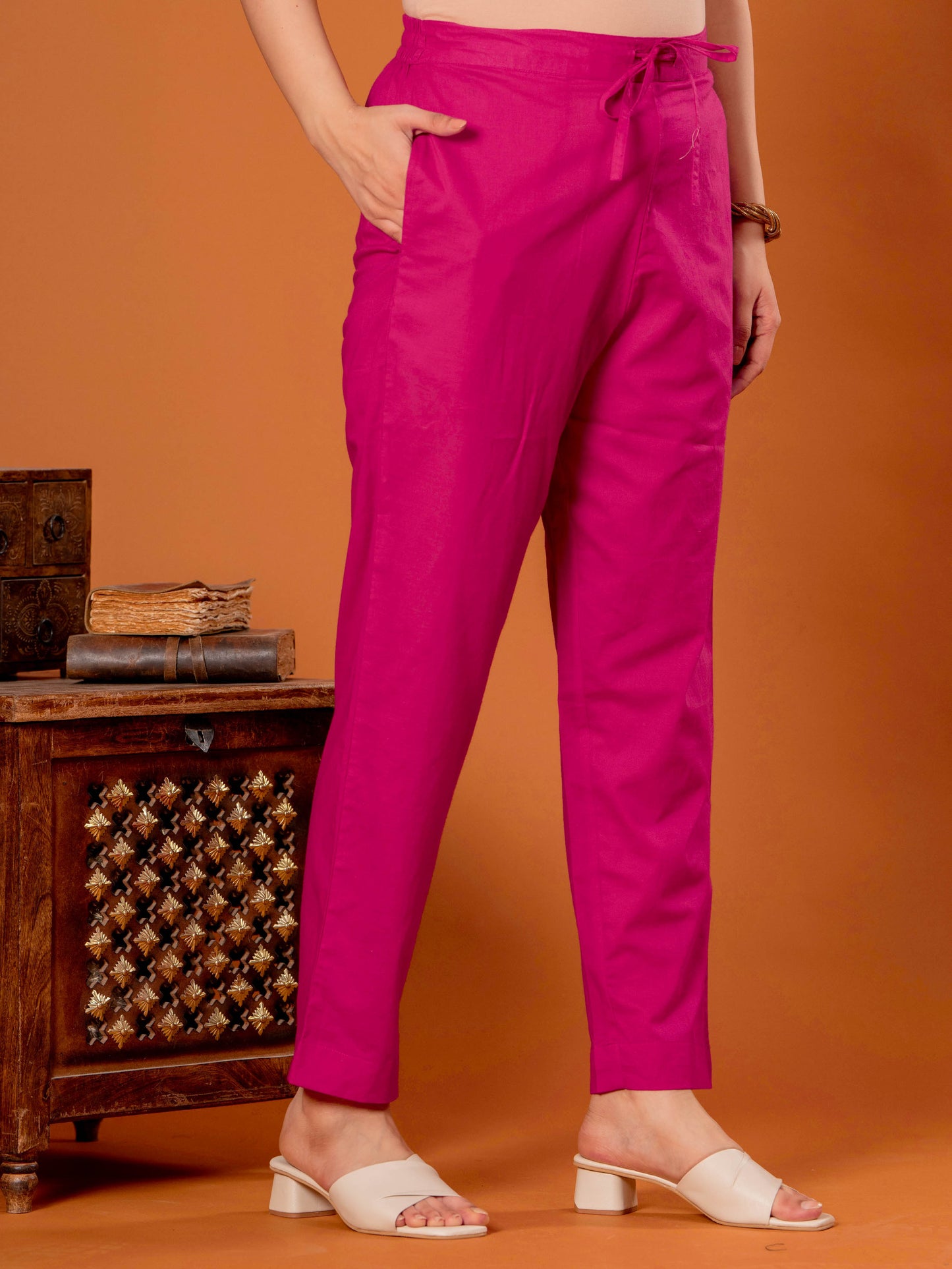 Embroidered Soft Cotton Solid Straight Pink Kurta