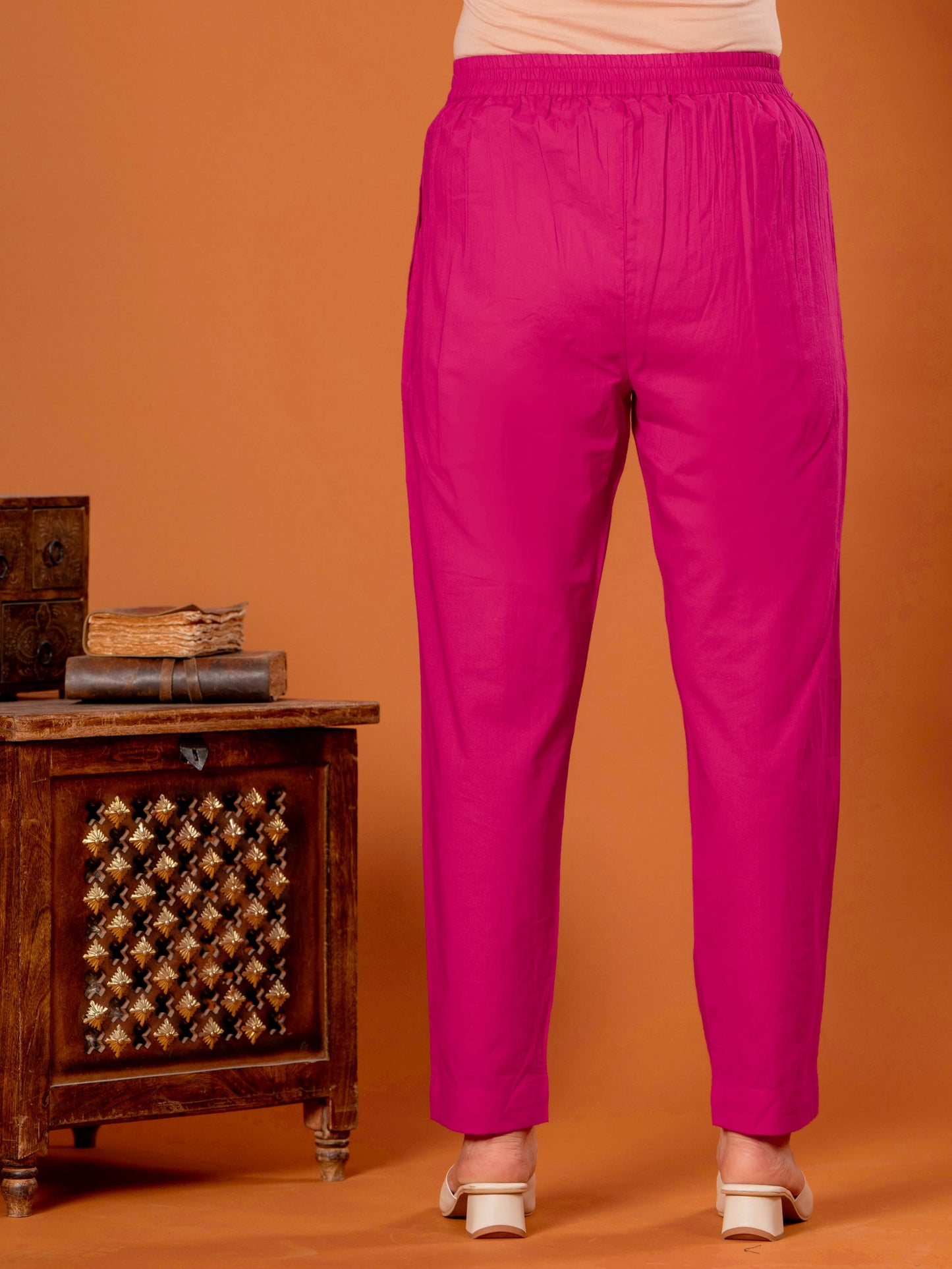 Embroidered Soft Cotton Solid Straight Pink Kurta