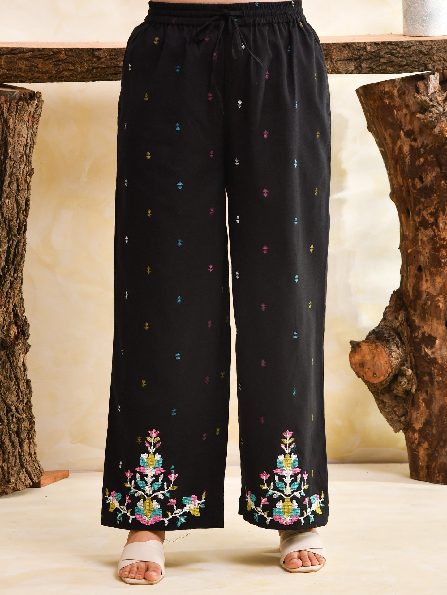 Embroidered Linen cotton Solid Black Palazzo