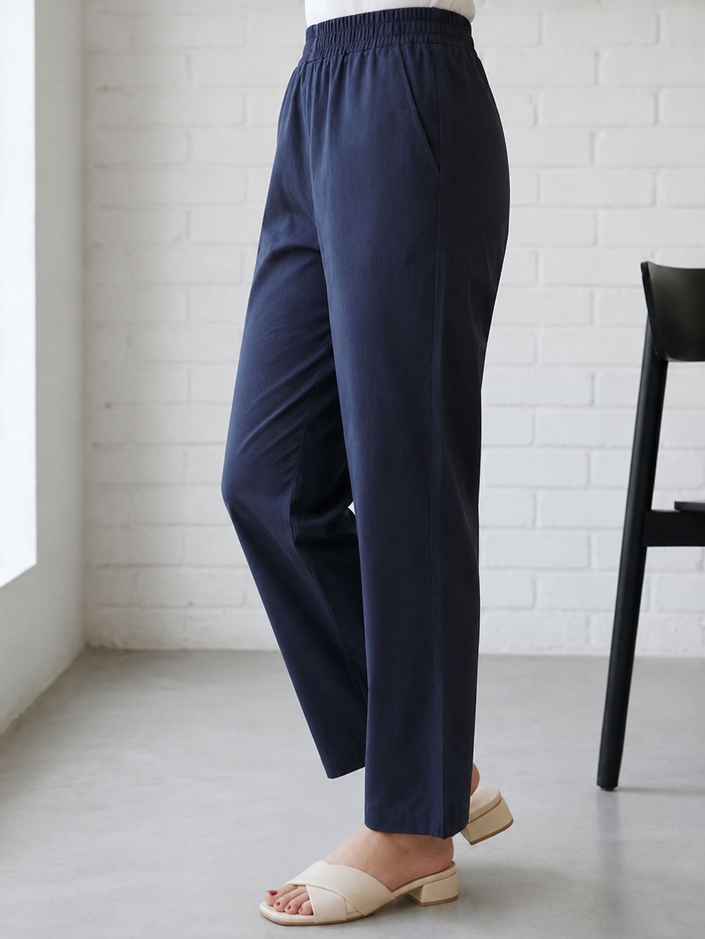Embroidered Slub cotton Solid Straight Navy Blue Kurta