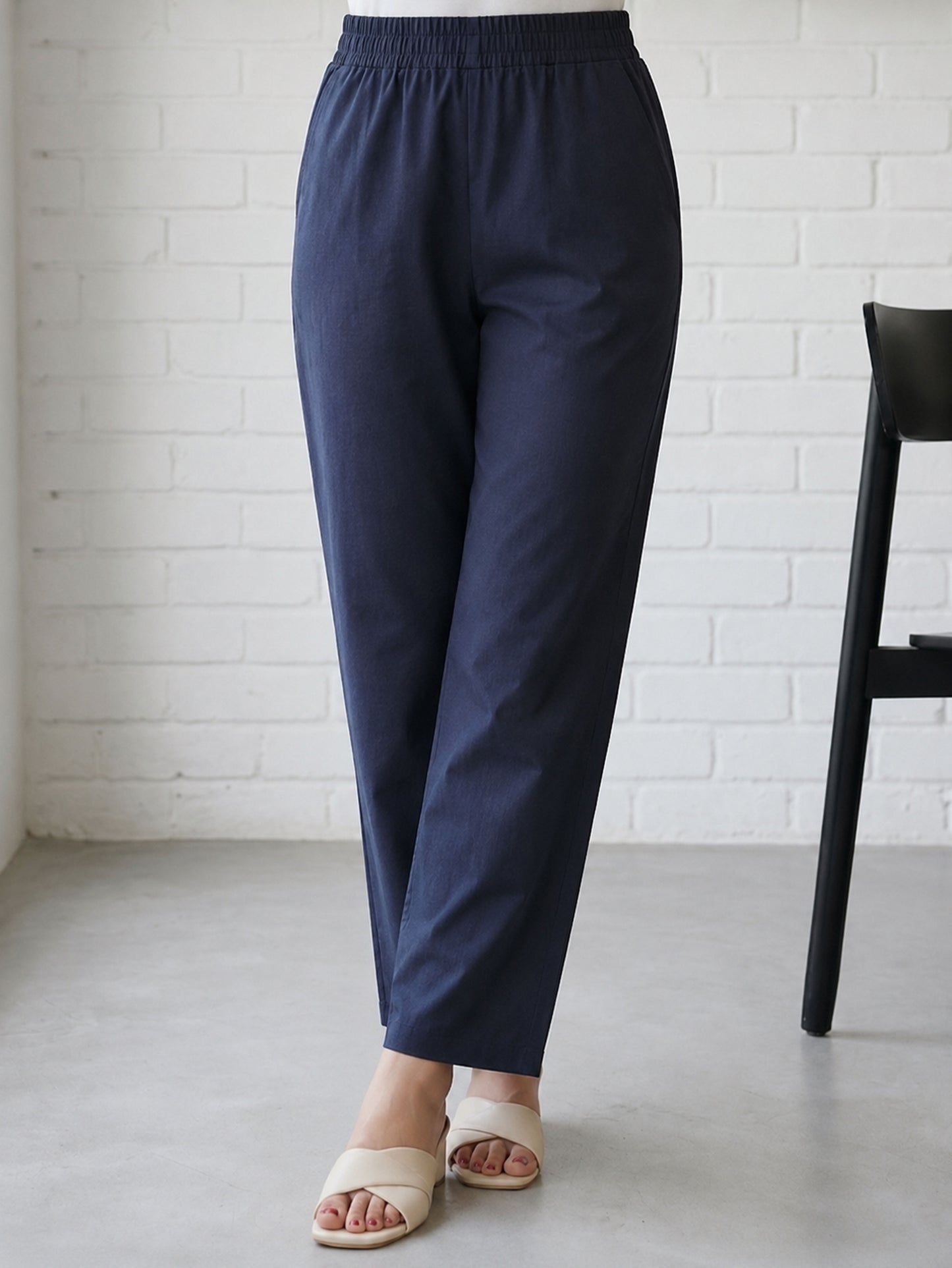 Slub cotton Solid Navy Blue Straight Trousers