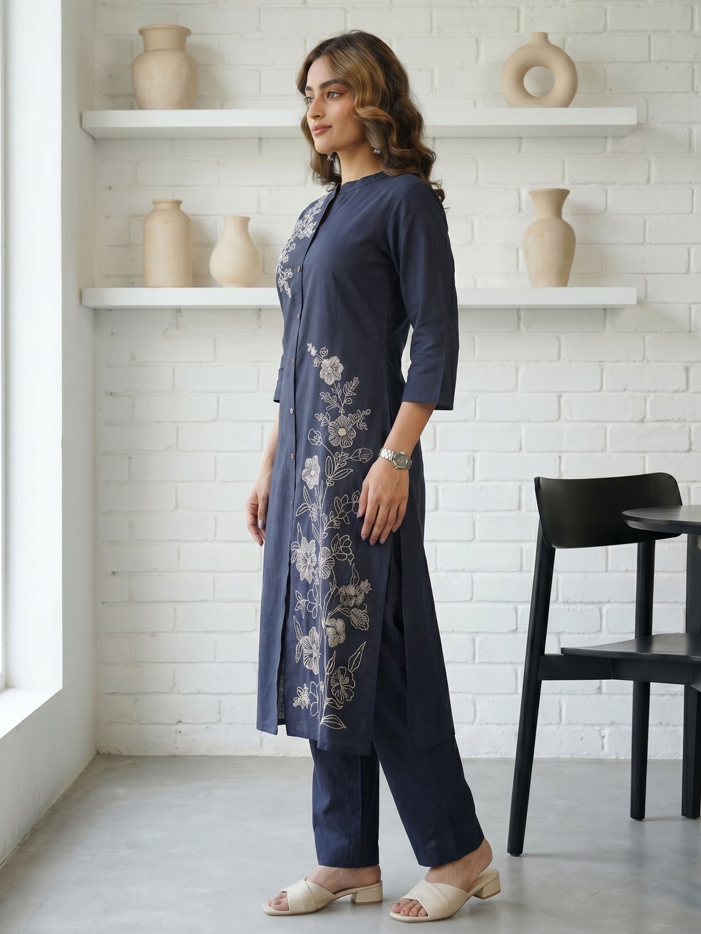 Embroidered Slub cotton Solid Straight Navy Blue Kurta
