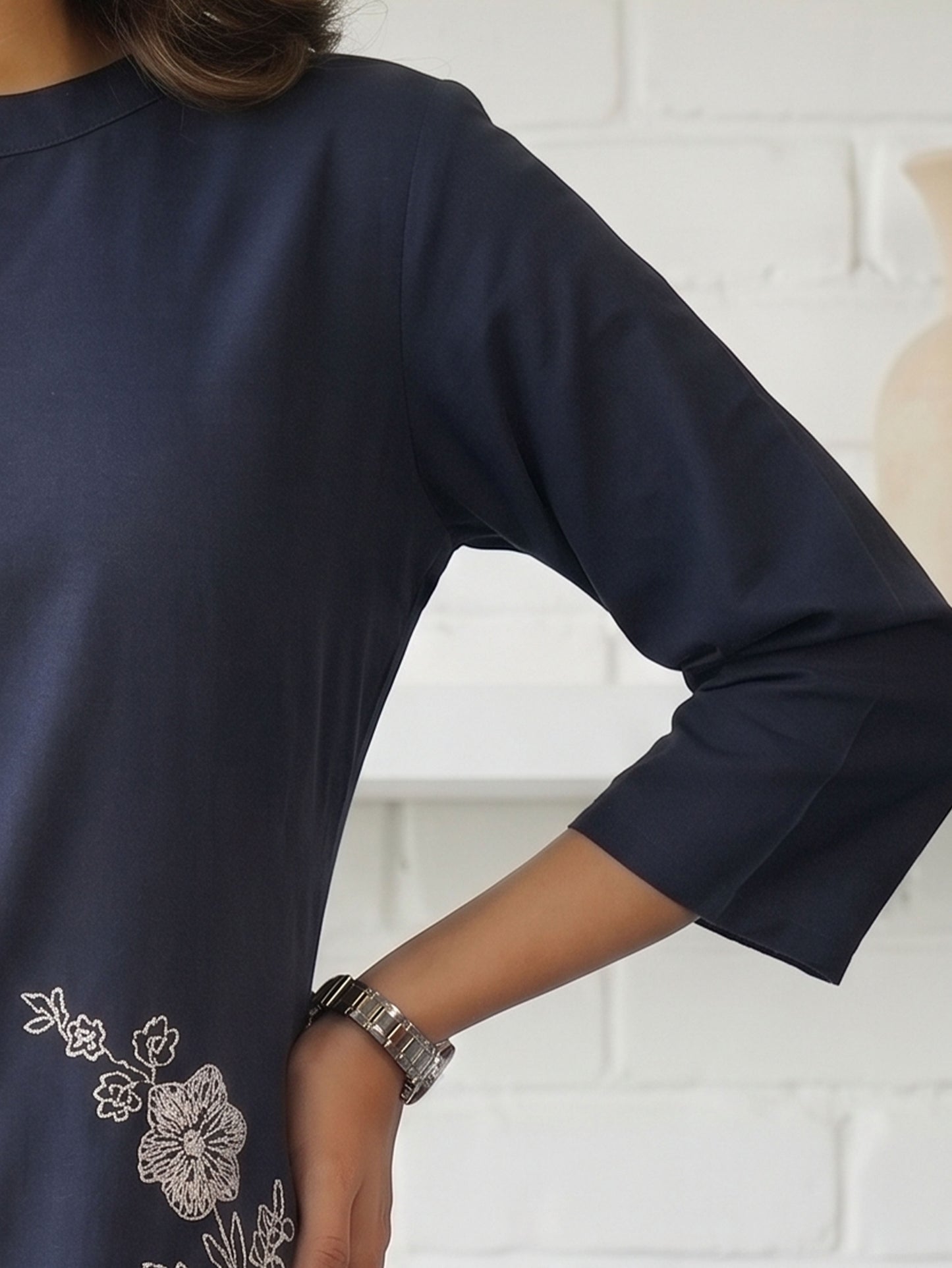 Embroidered Slub cotton Solid Straight Navy Blue Kurta