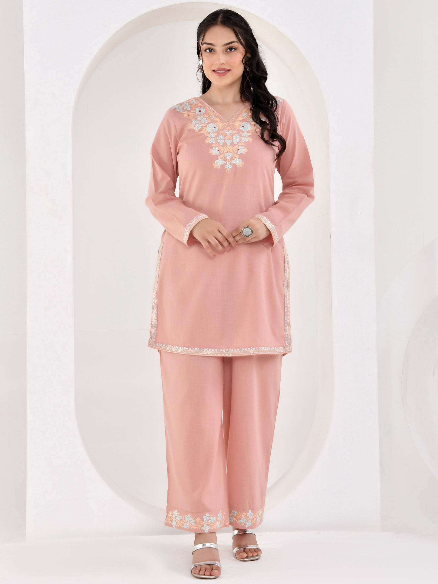 Embroidered Slub cotton Solid Straight Peach Kurta