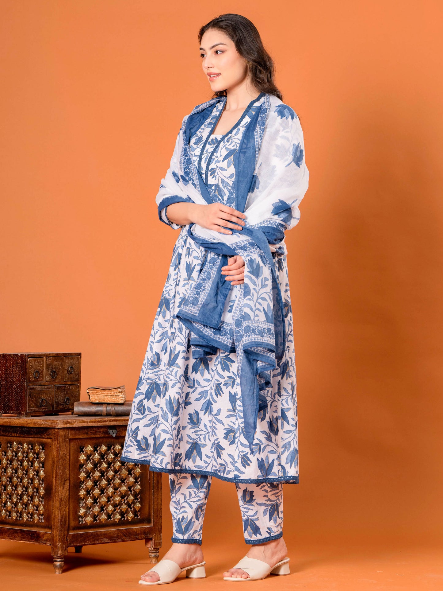 Linen Cotton Floral Anarkali Blue Kurta