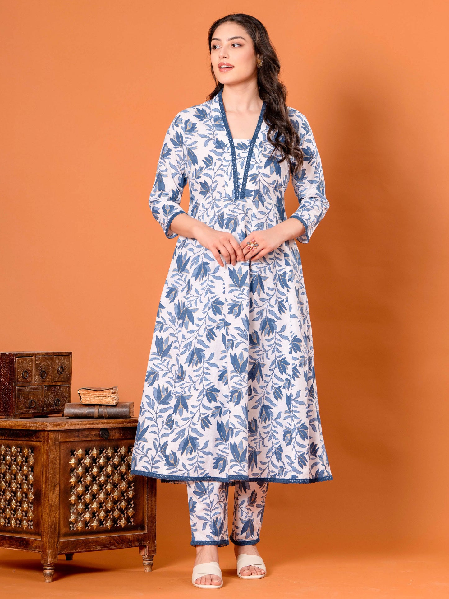 Linen Cotton Floral Anarkali Blue Kurta