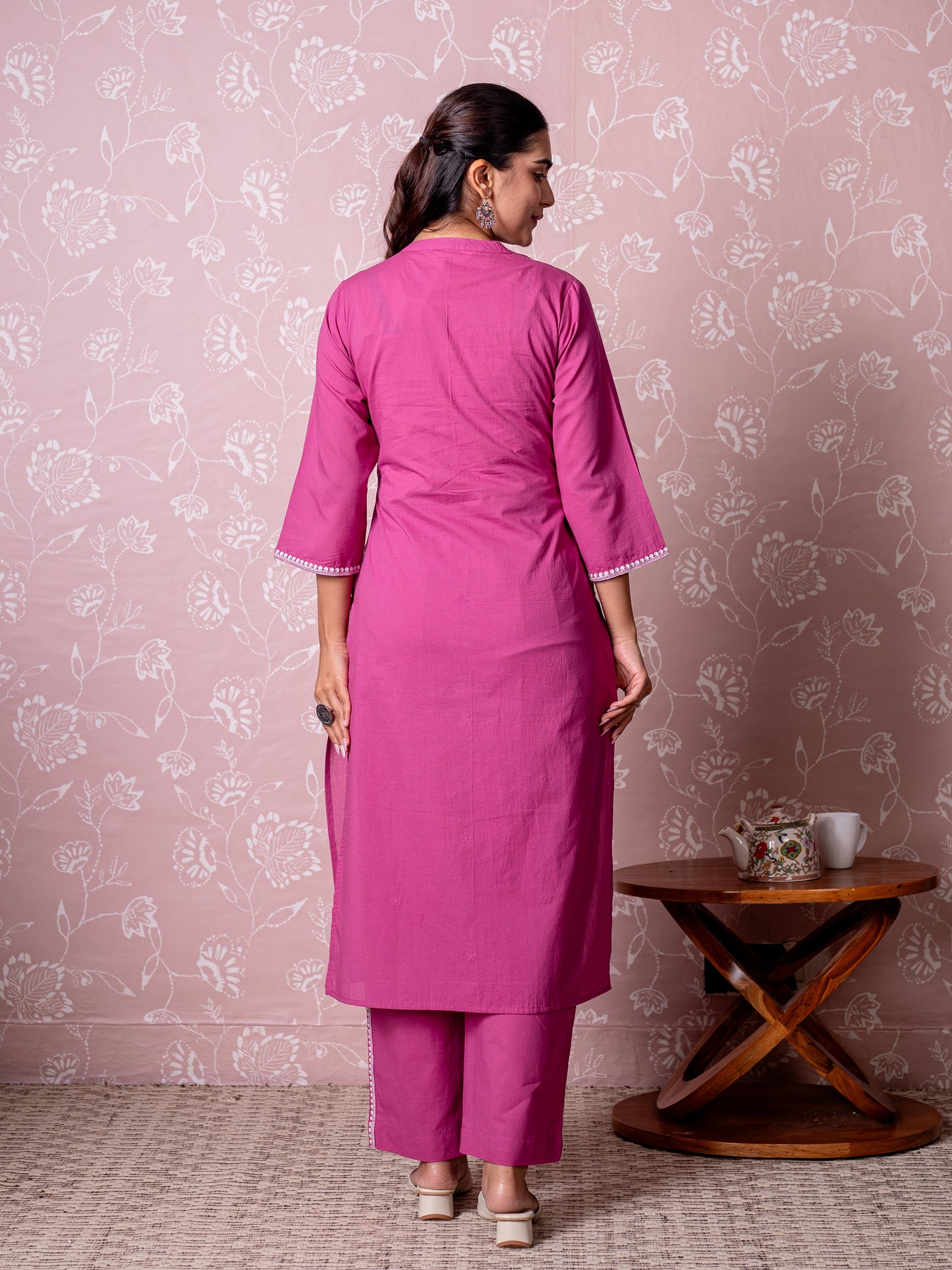 Embroidered Soft cotton Solid Straight Dark Pink Kurta