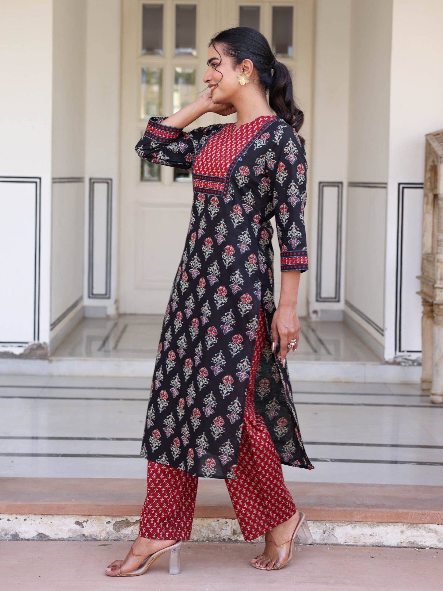 Soft cotton Ethnic Motifs Straight Black Kurta