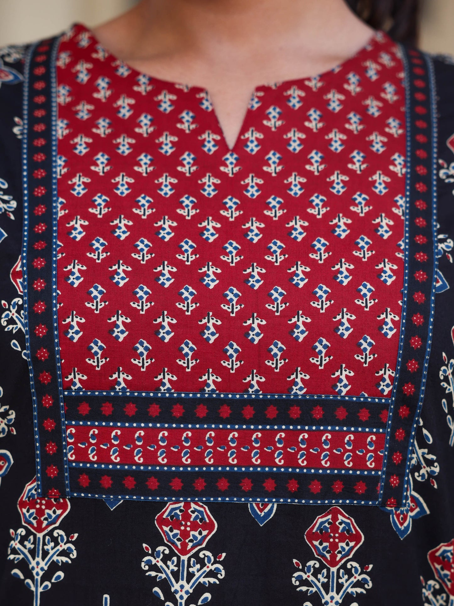 Soft cotton Ethnic Motifs Straight Black Kurta