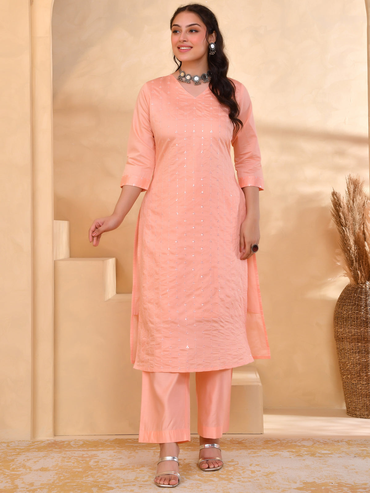 Embroidered Chanderi Solid Straight Peach Kurta