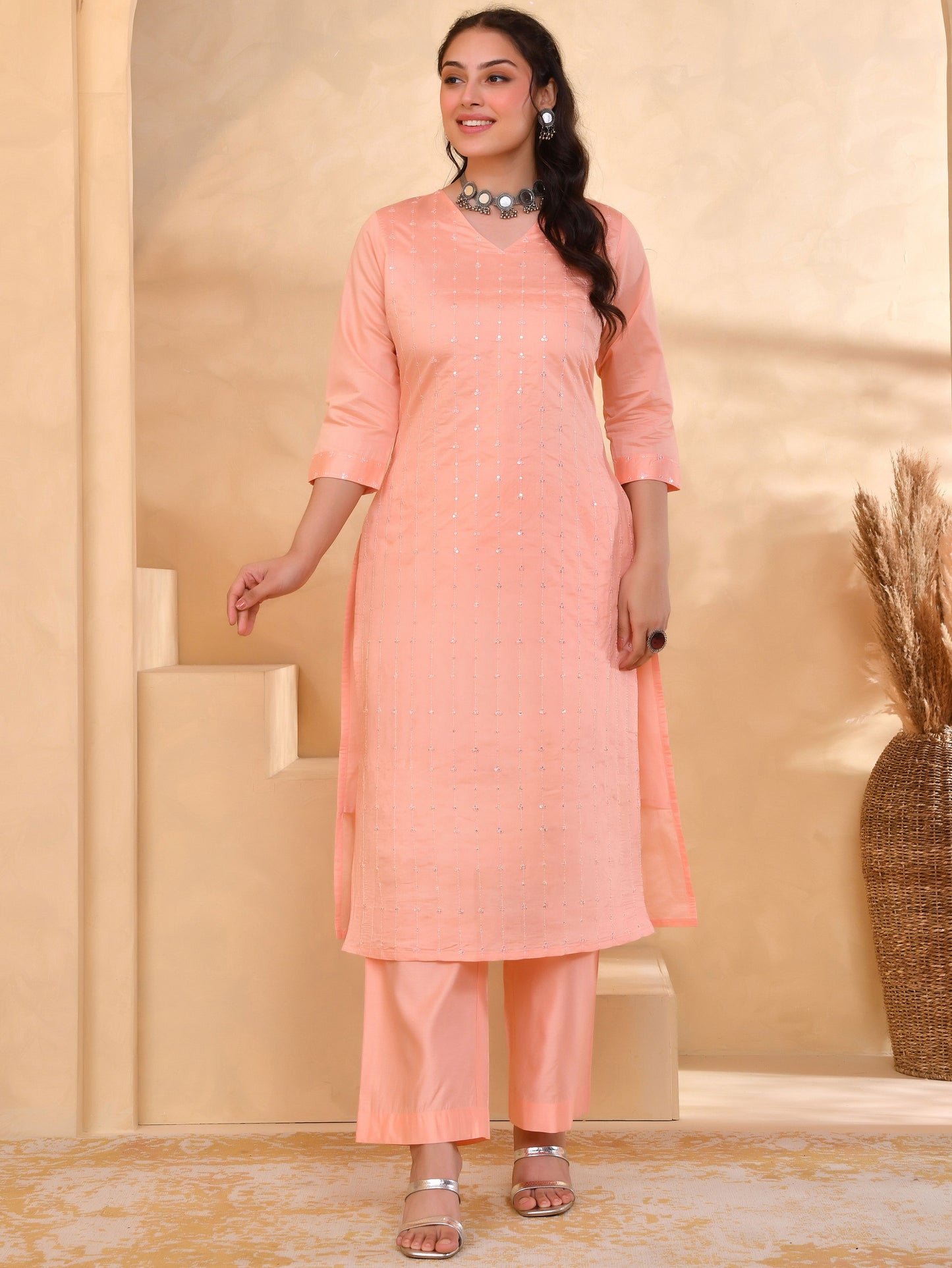 Embroidered Chanderi Solid Straight Peach Kurta