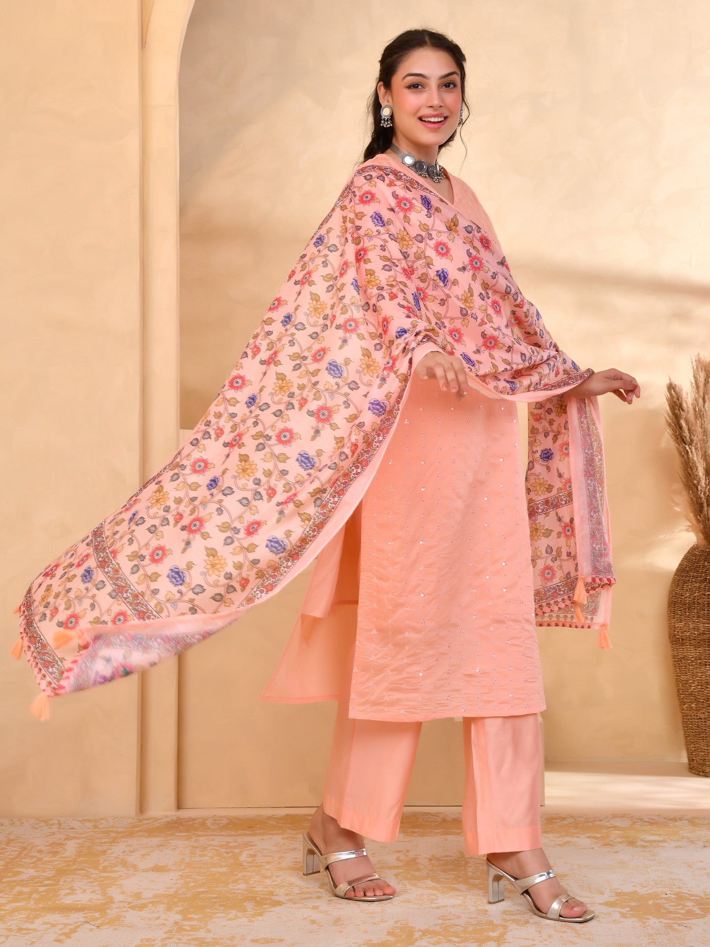 Embroidered Chanderi Solid Straight Peach Kurta