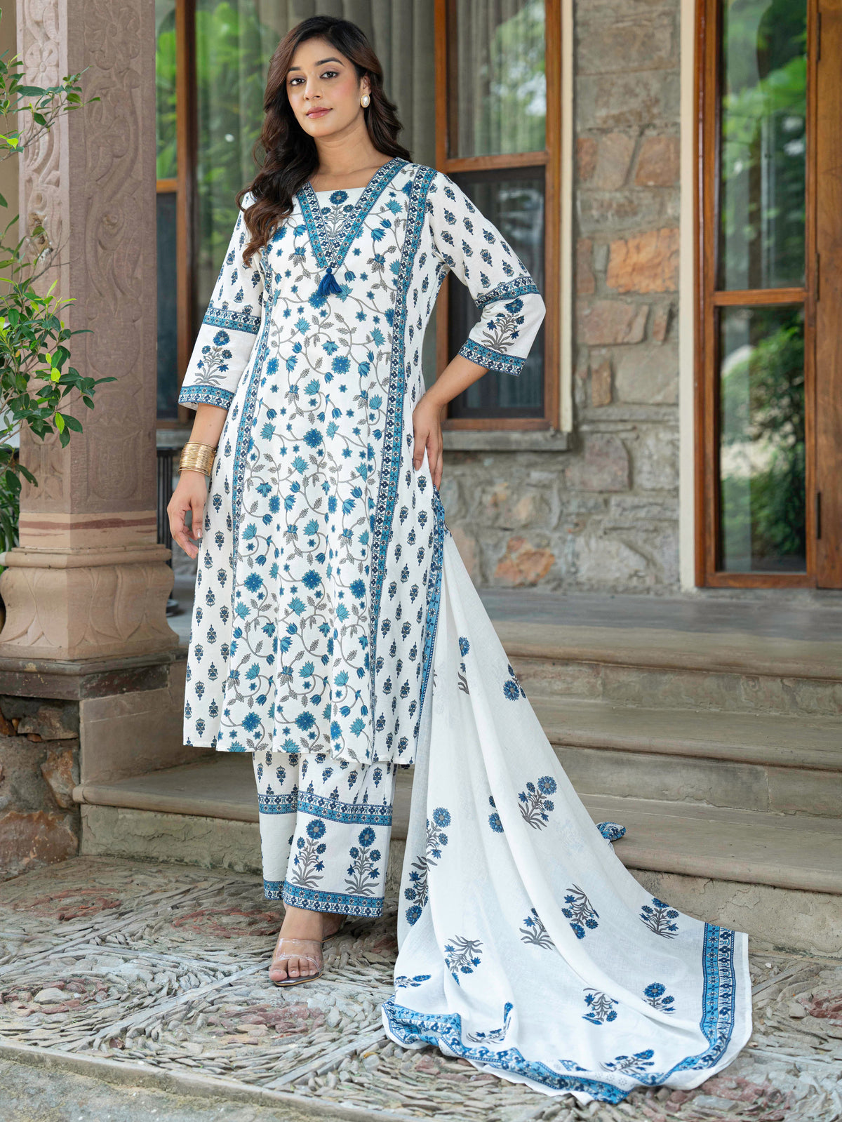 Cotton voile Floral Off White Dupatta