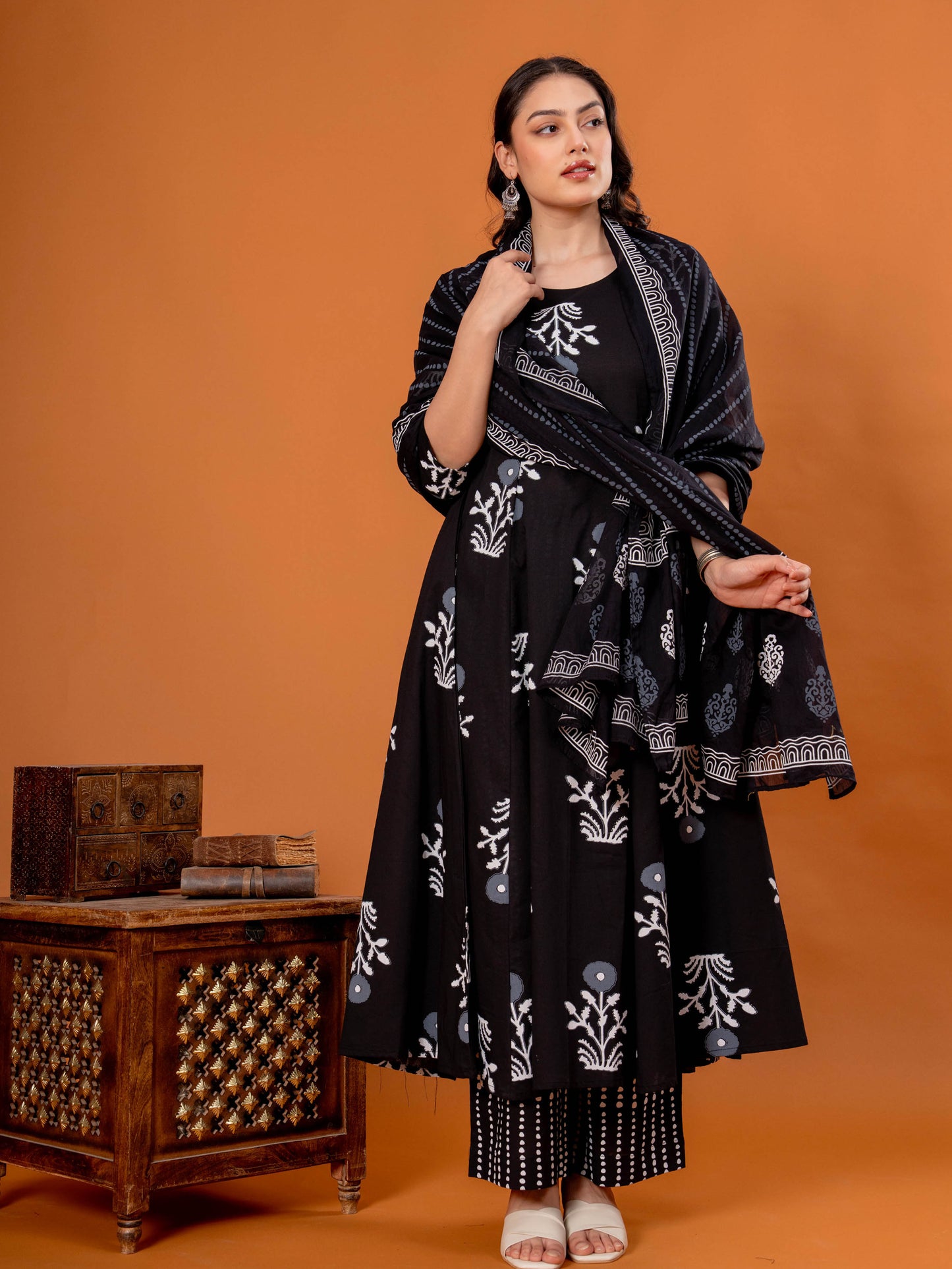 Cotton Voile Striped Black Dupatta