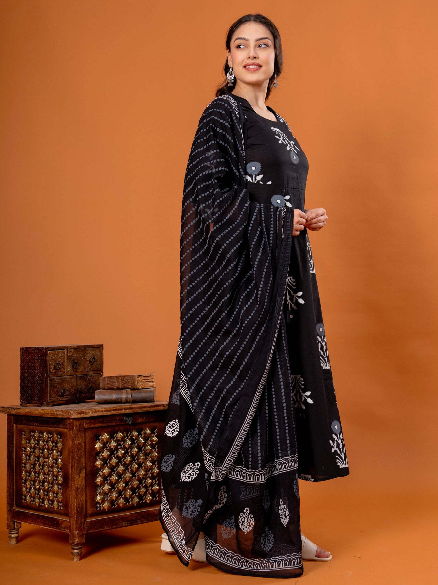 Cotton Voile Striped Black Dupatta