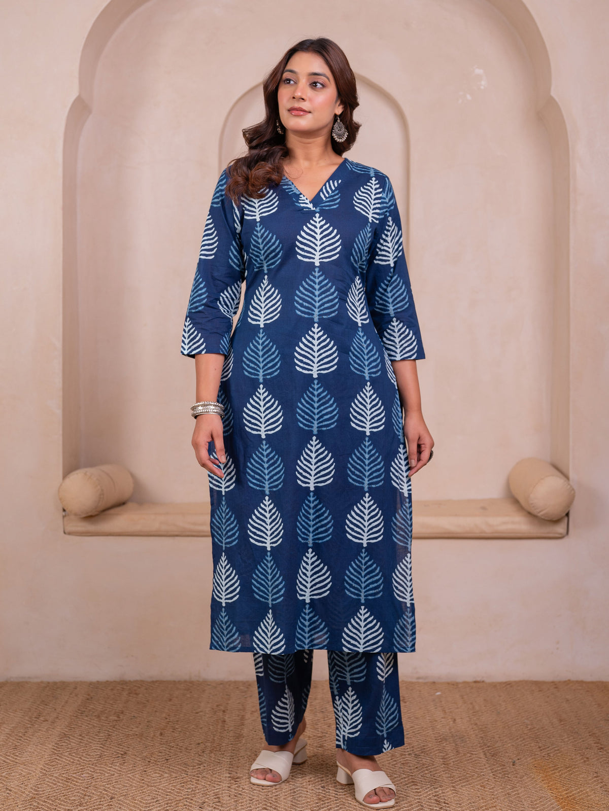 Soft Cotton Floral Straight Blue Kurta