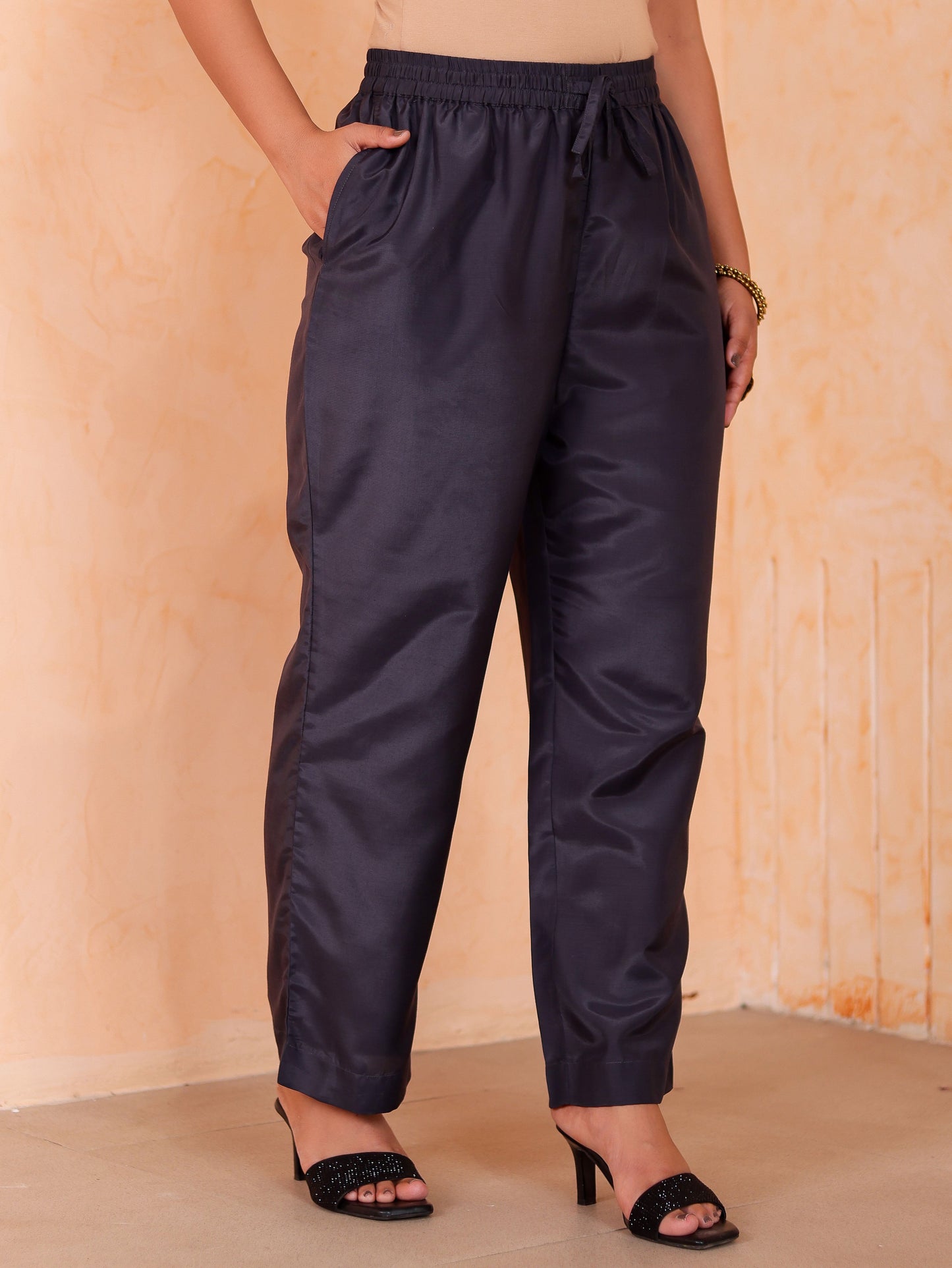 Chanderi Solid Black Straight Trousers