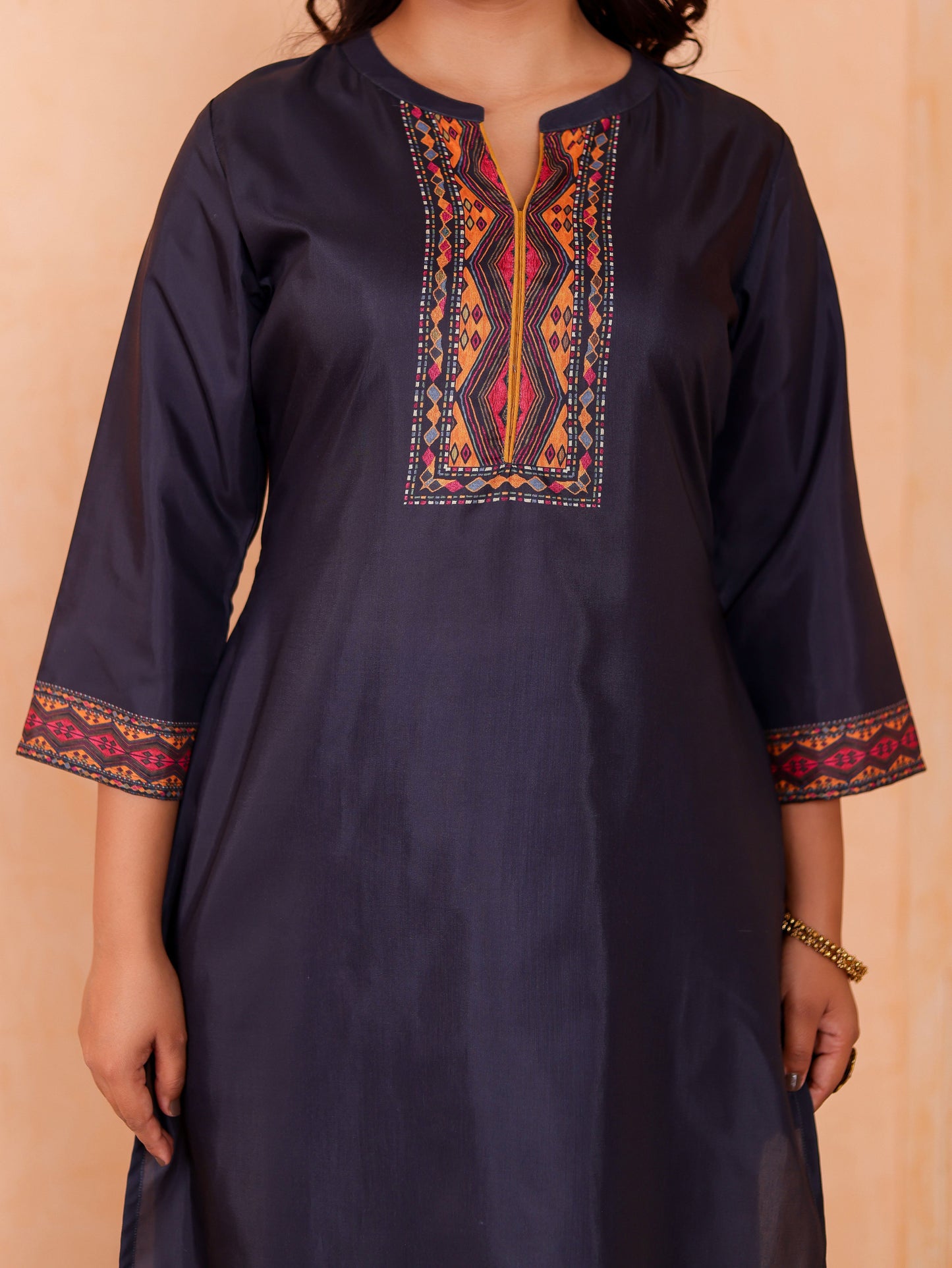Chanderi Geometric Straight Black Kurta