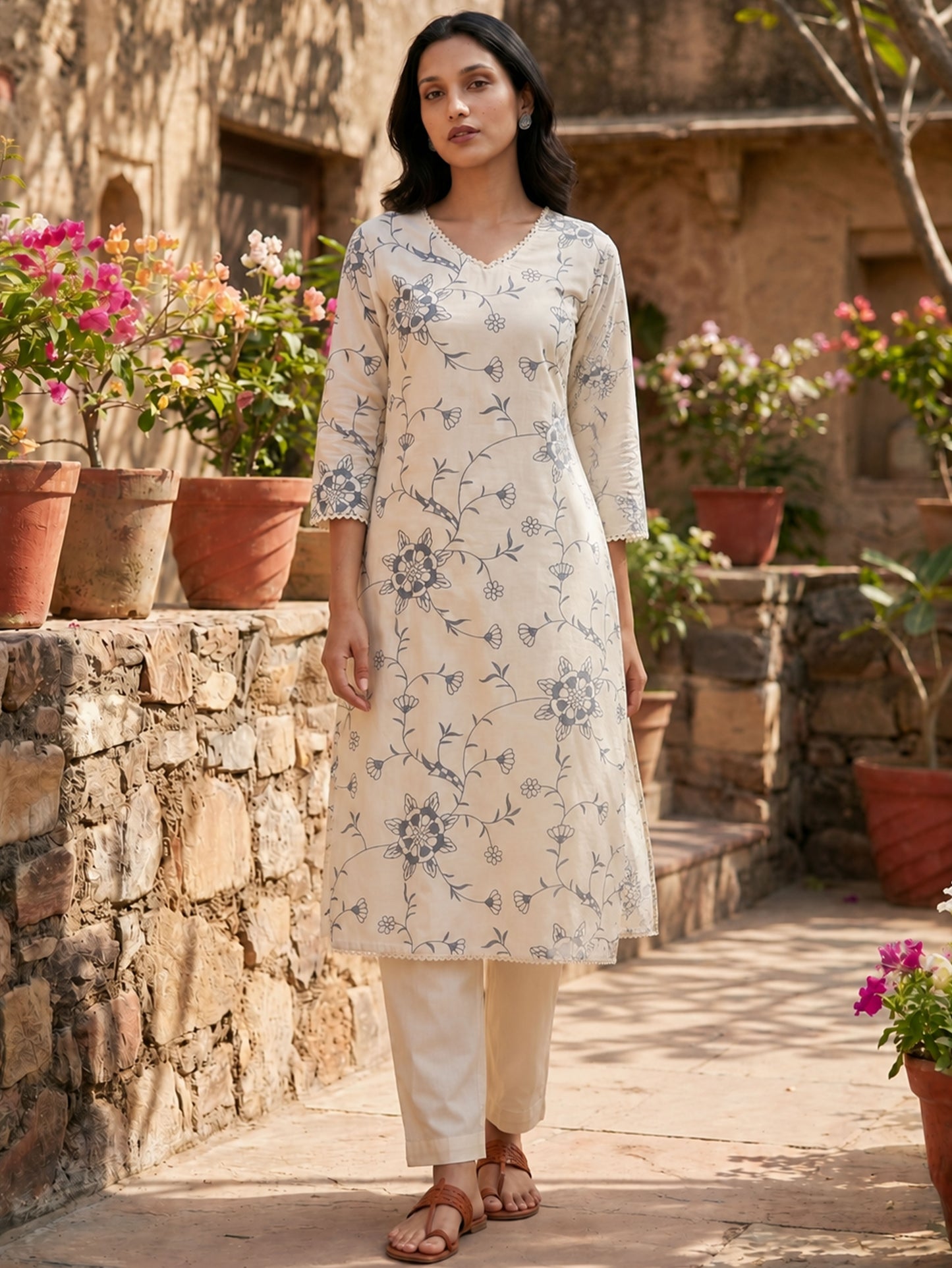 Embroidered Soft Cotton Solid Straight Off White Kurta