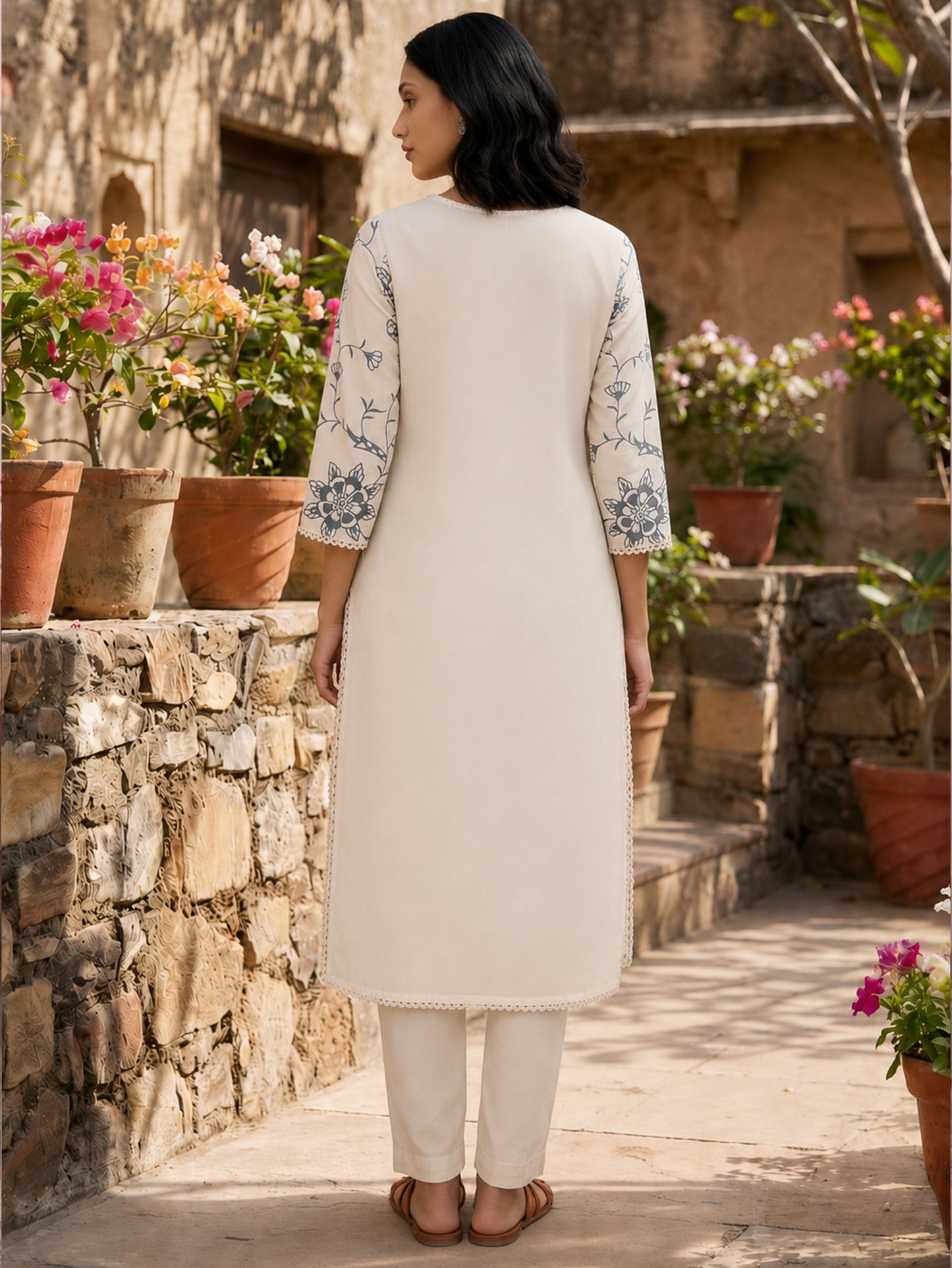 Embroidered Soft Cotton Solid Straight Off White Kurta