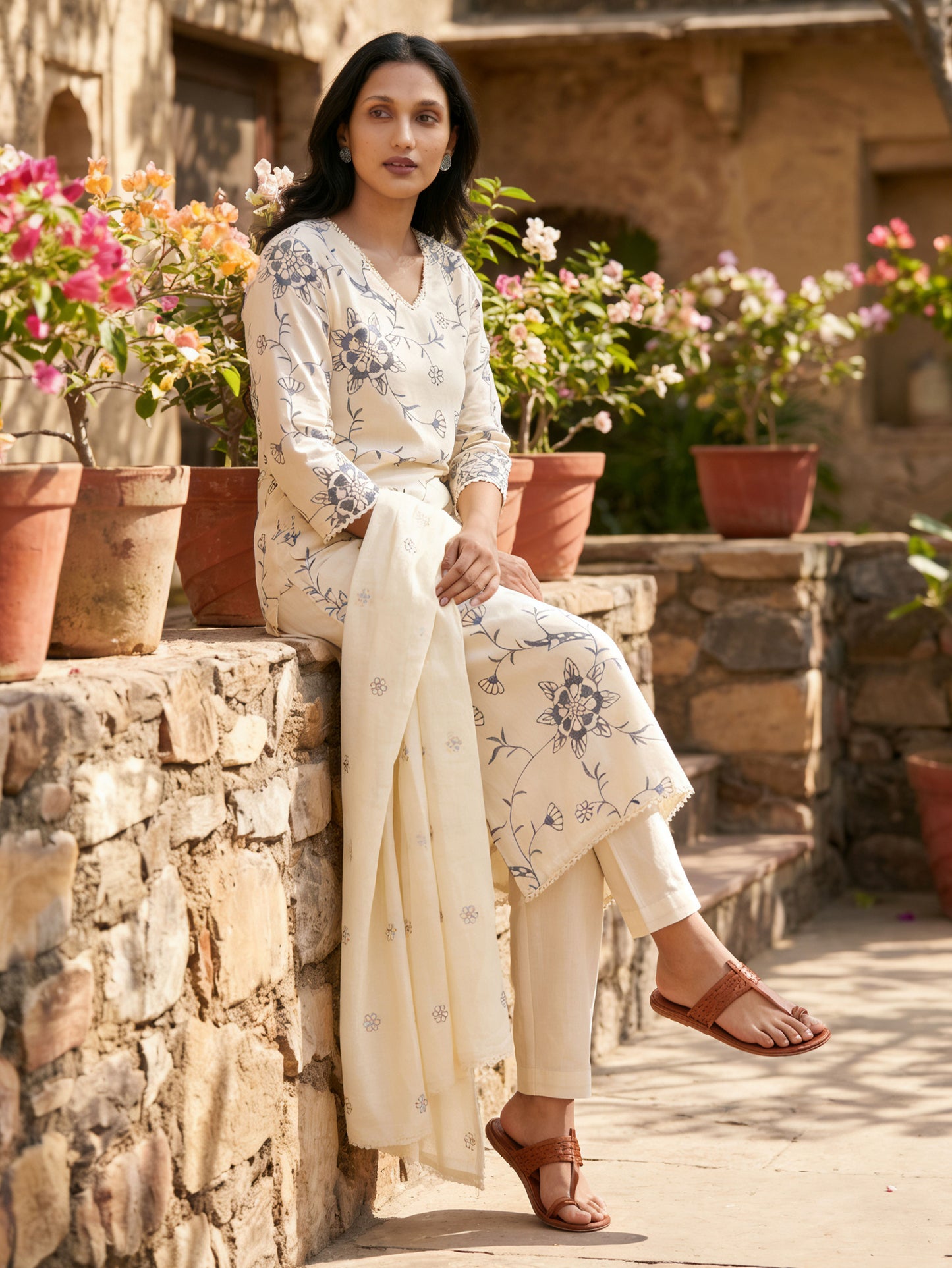 Embroidered Cotton Voile Solid Off White Dupatta