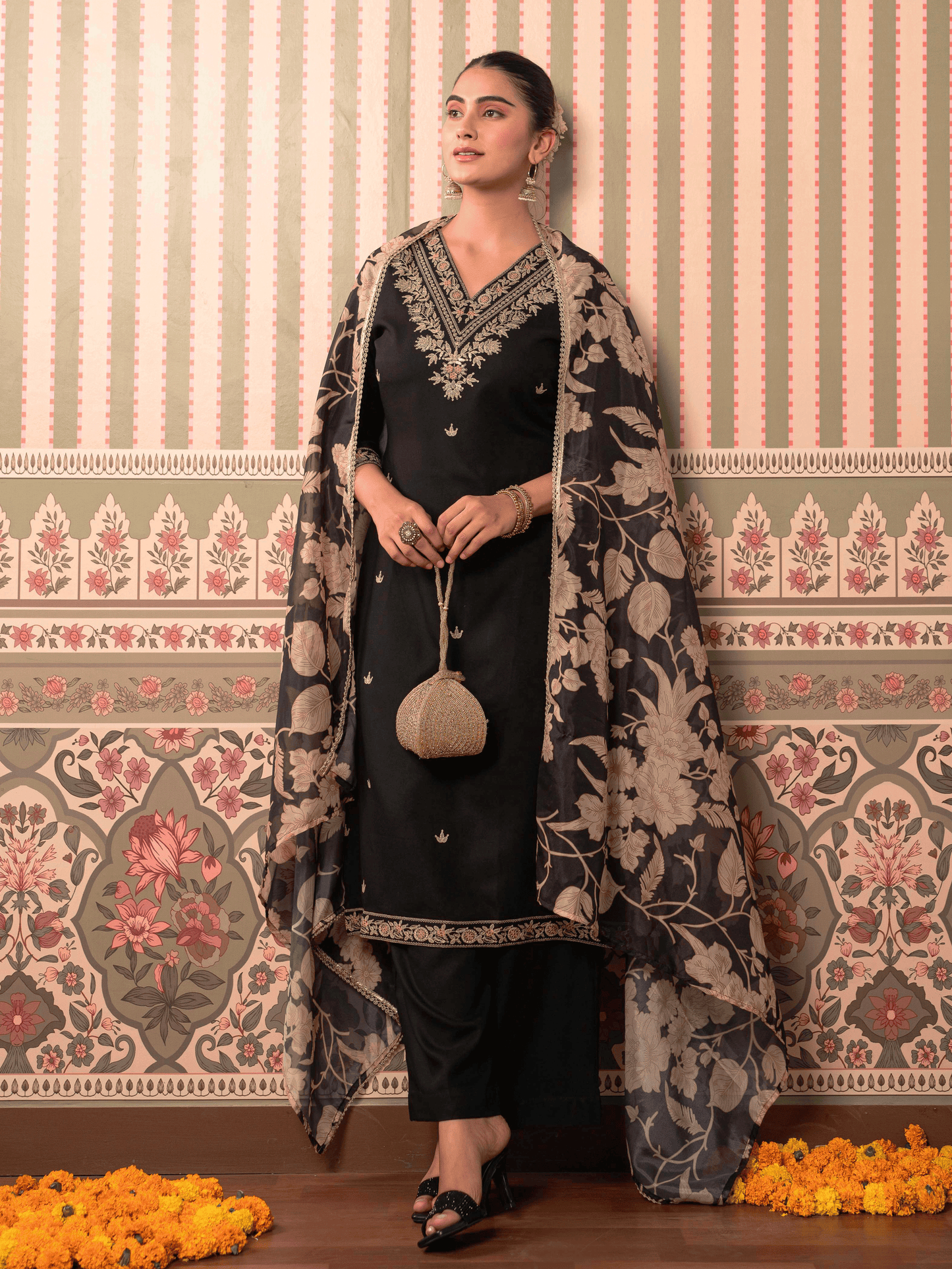 Chanderi Floral Black Dupatta