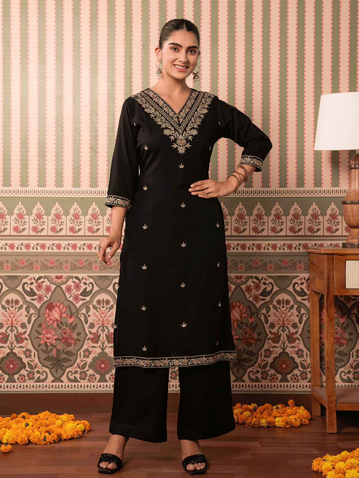 Embroidered Viscose Solid Straight Black Kurta