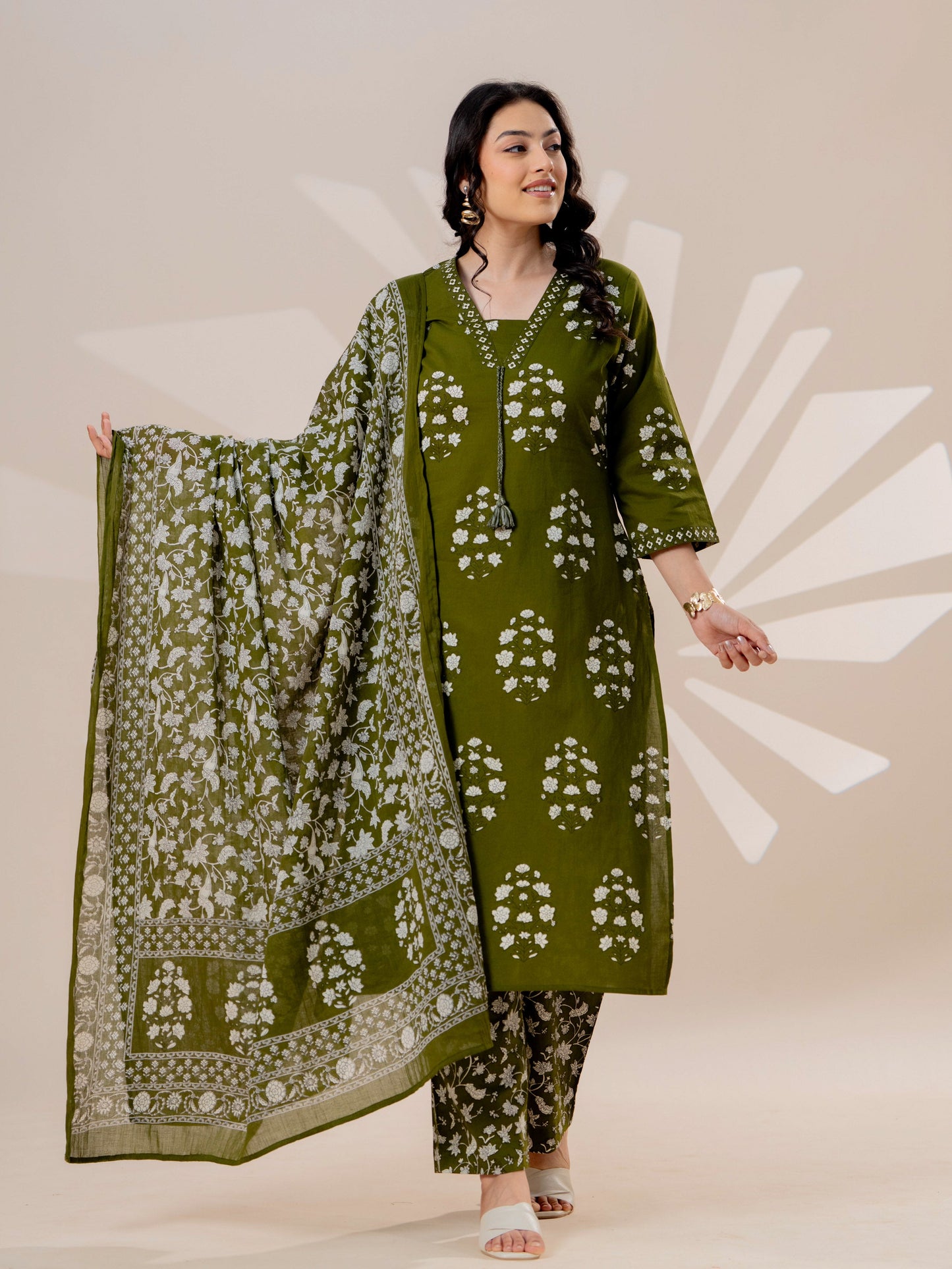 Cotton voile Jaal Military Green Dupatta