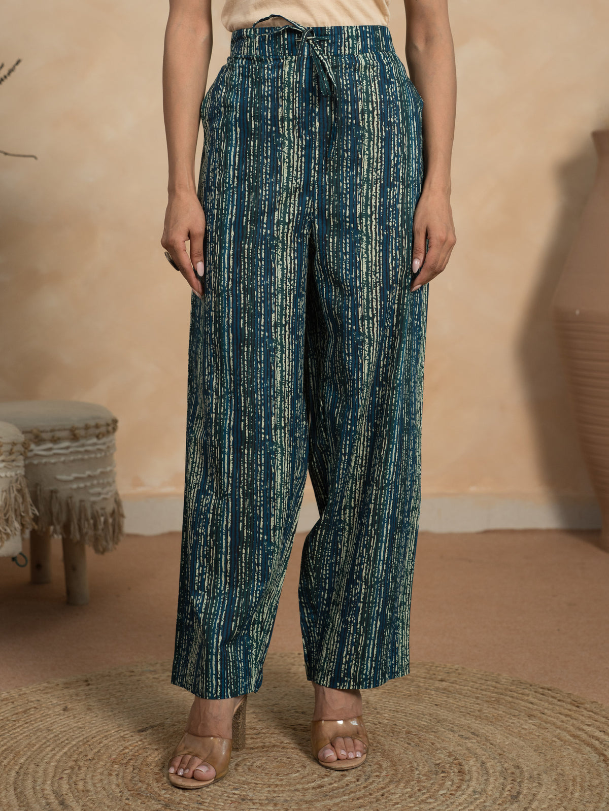 Soft Cotton Geometric Straight Blue Kurta