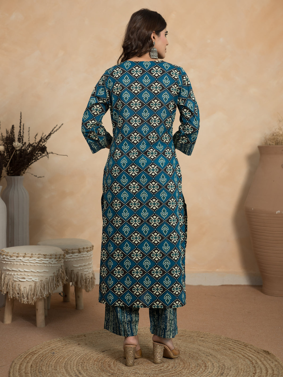 Soft Cotton Geometric Straight Blue Kurta