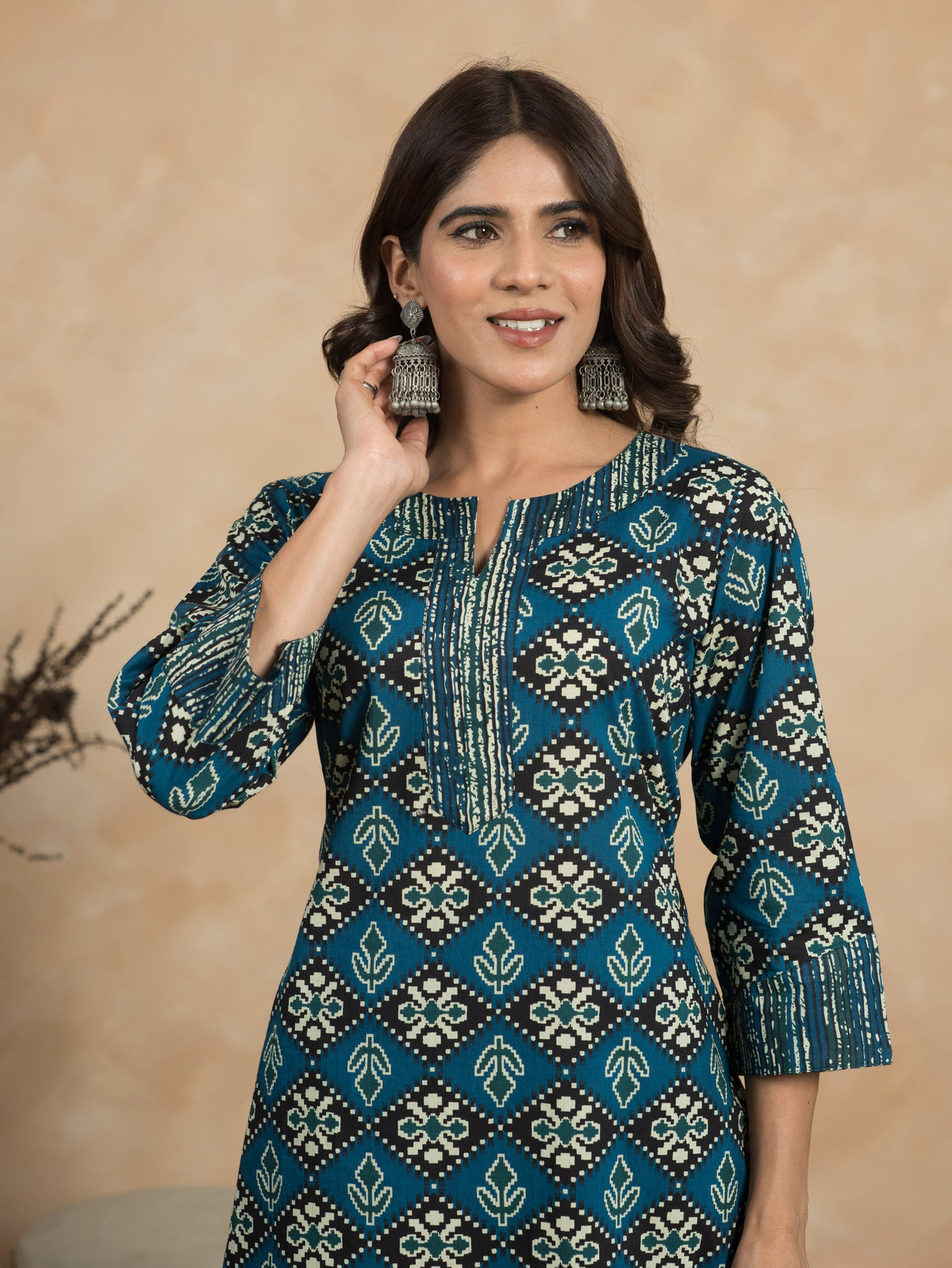 Soft Cotton Geometric Straight Blue Kurta