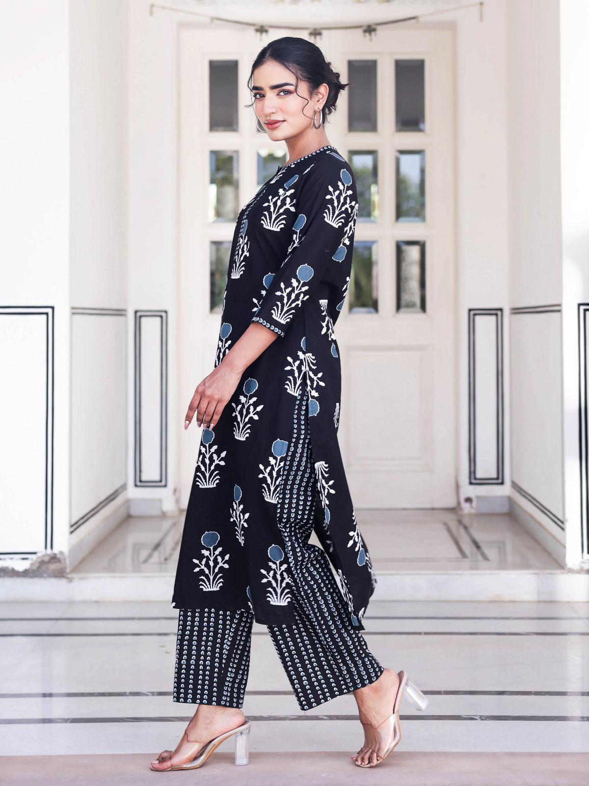 Soft Cotton Floral Straight Black Kurta