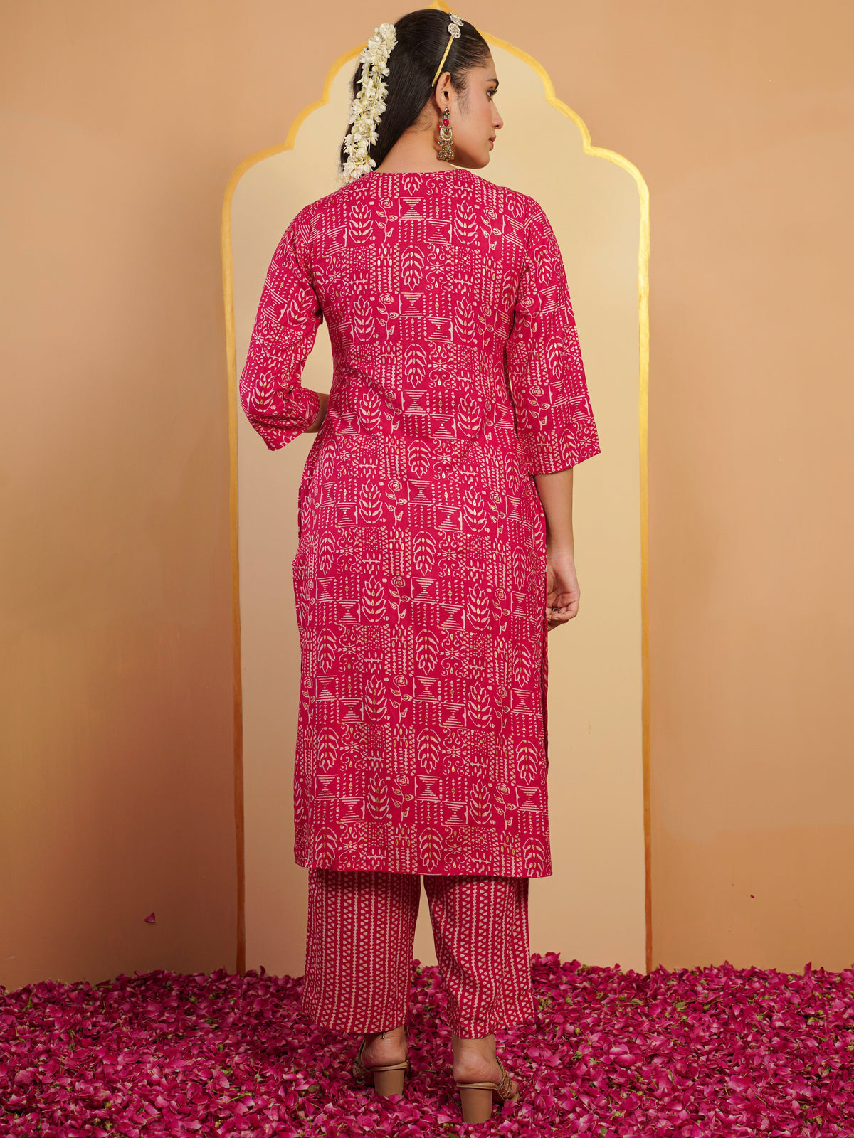 Embroidered Viscose Gold Foil Straight Pink Kurta