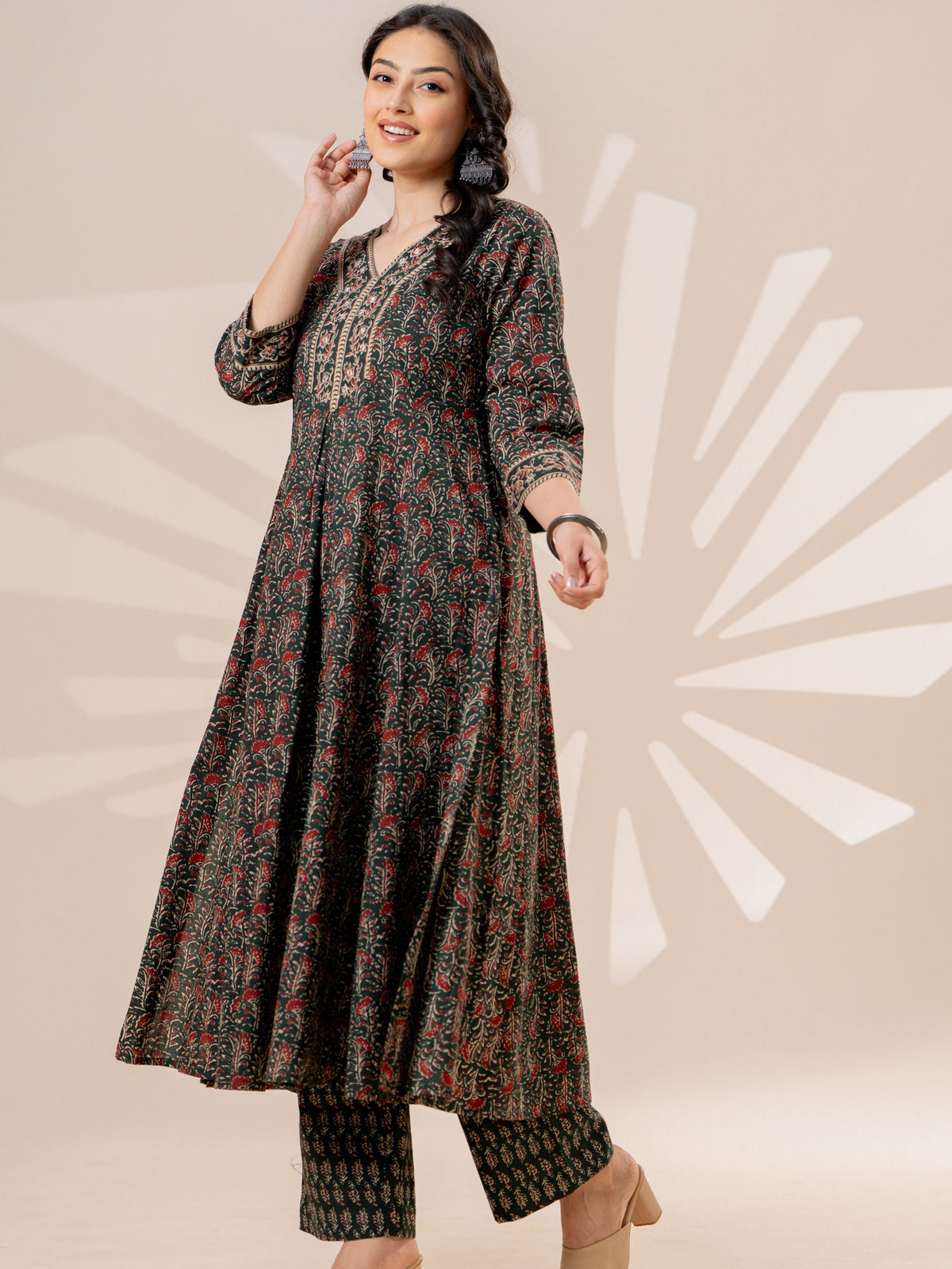 Soft cotton Jaal Anarkali Green Kurta