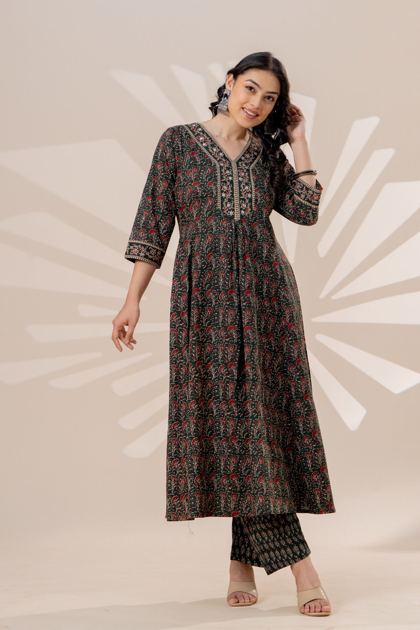Soft cotton Jaal Anarkali Green Kurta