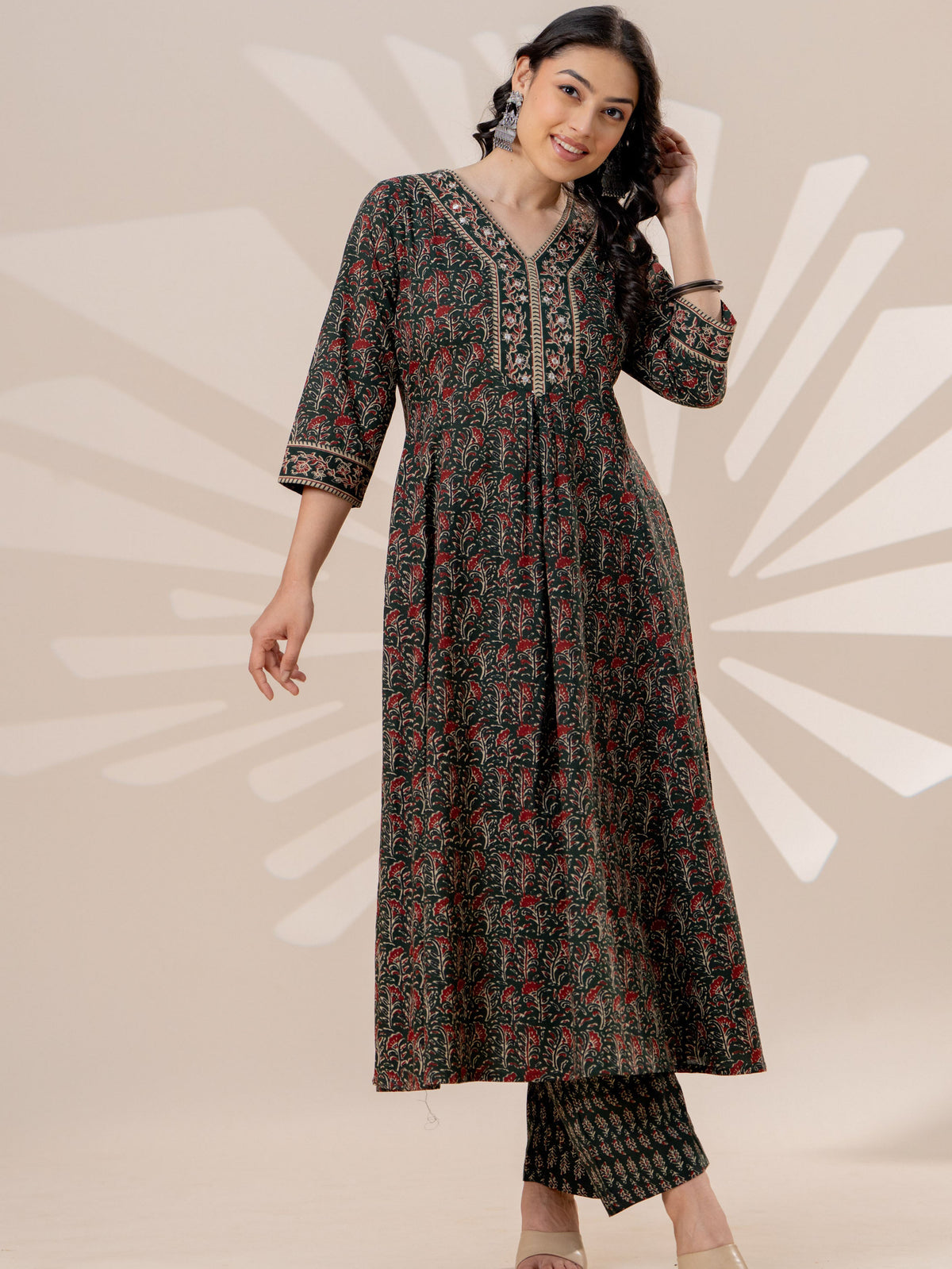Soft cotton Jaal Anarkali Green Kurta