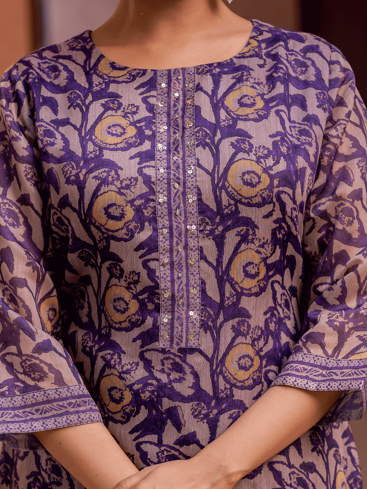 Embroidered Chanderi Floral Straight Green Kurta