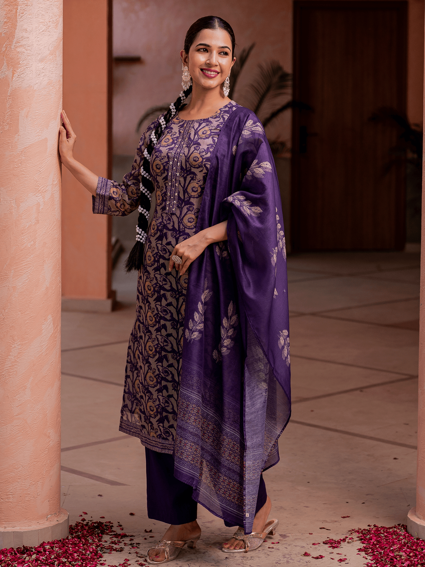Embroidered Chanderi Floral Straight Green Kurta
