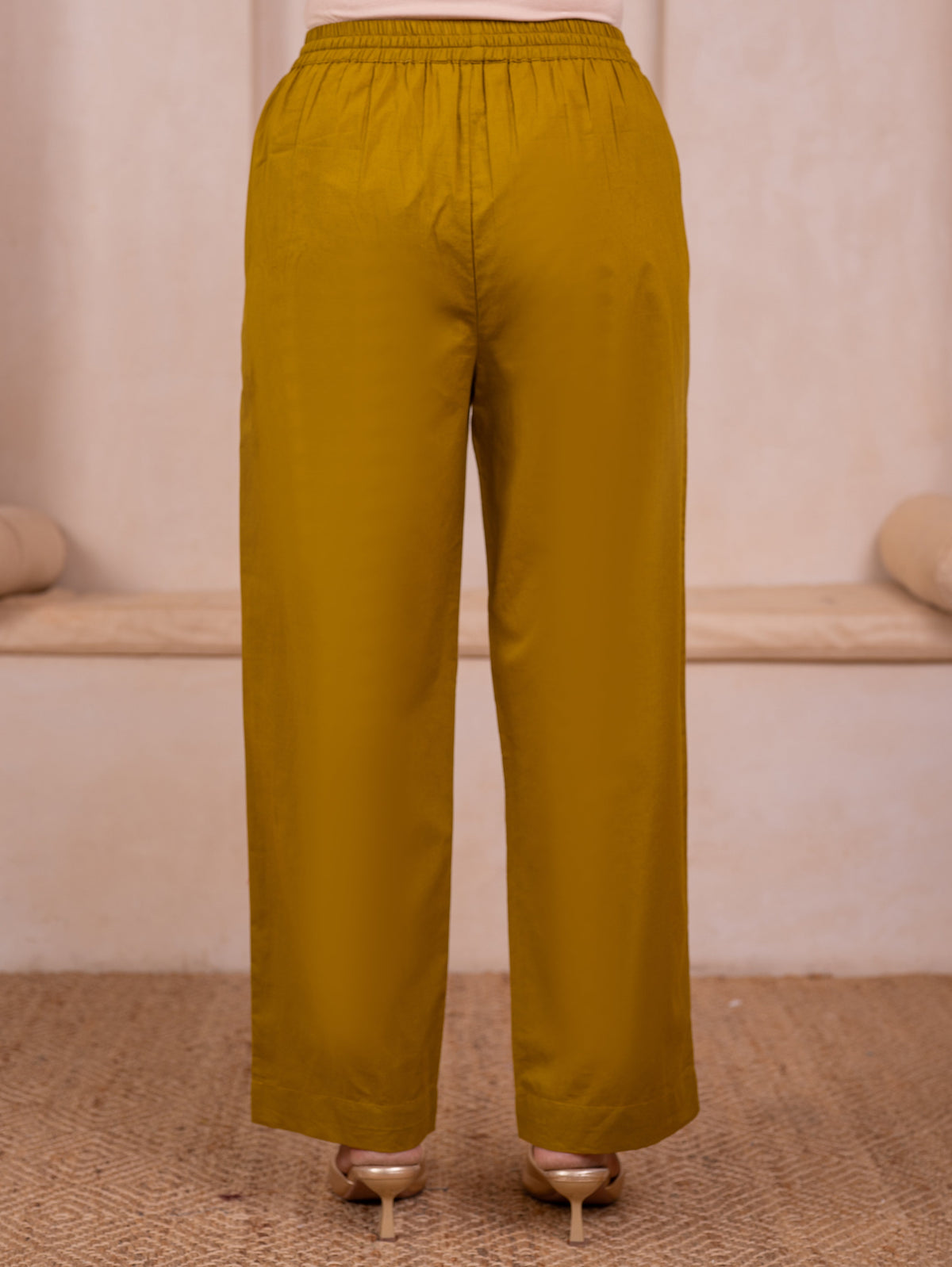 Soft Cotton Solid Green Straight Trousers